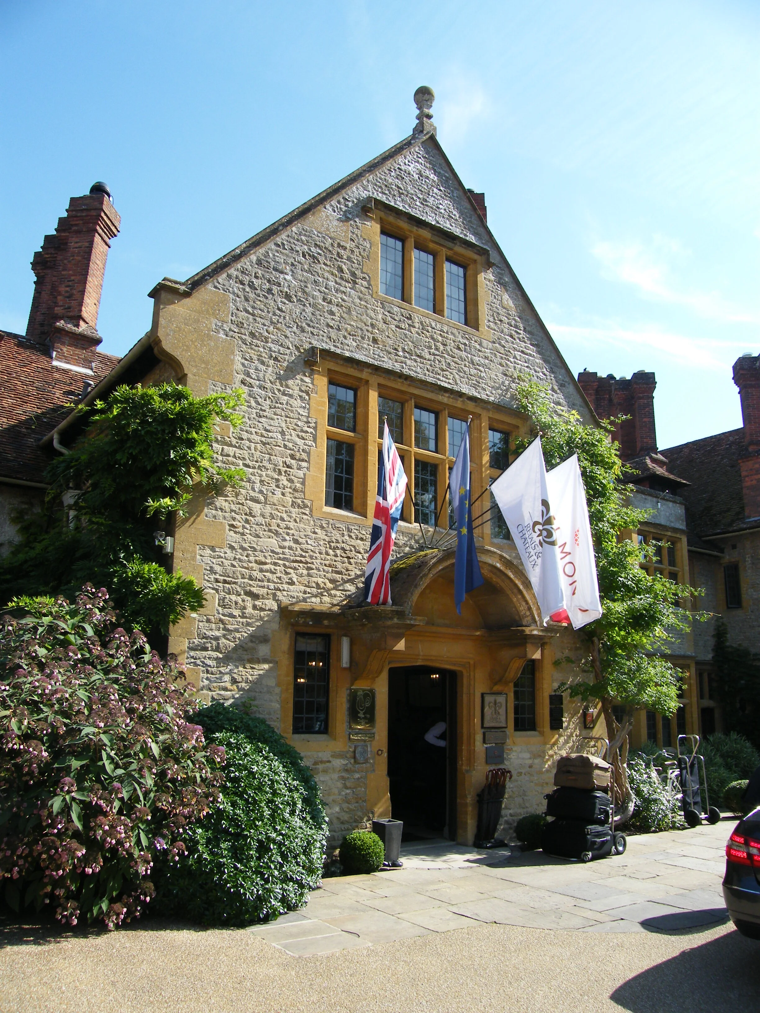 Le Manoir. Our first view