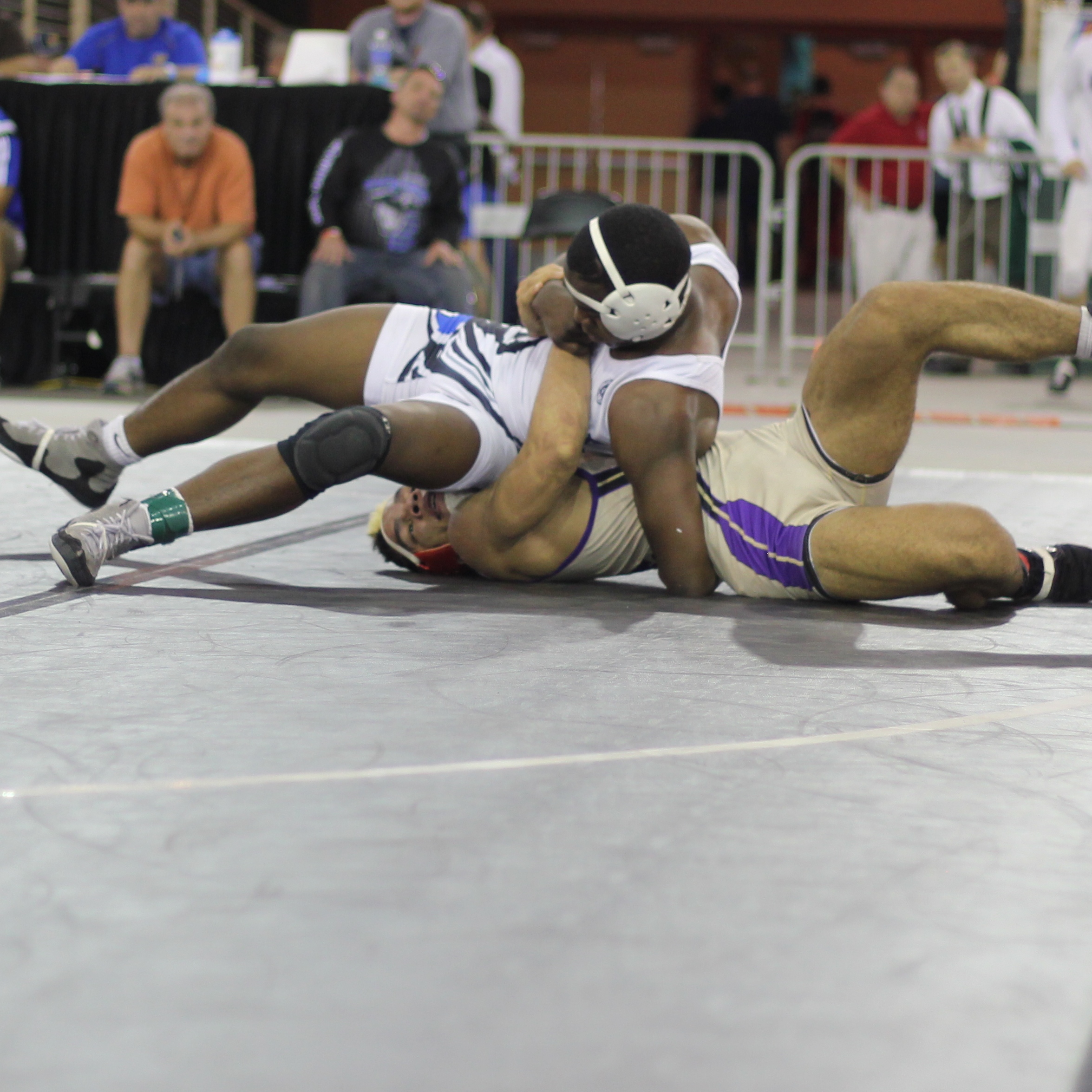 Crosby downed Tague 9-4 to win the 2015 160 lb. title