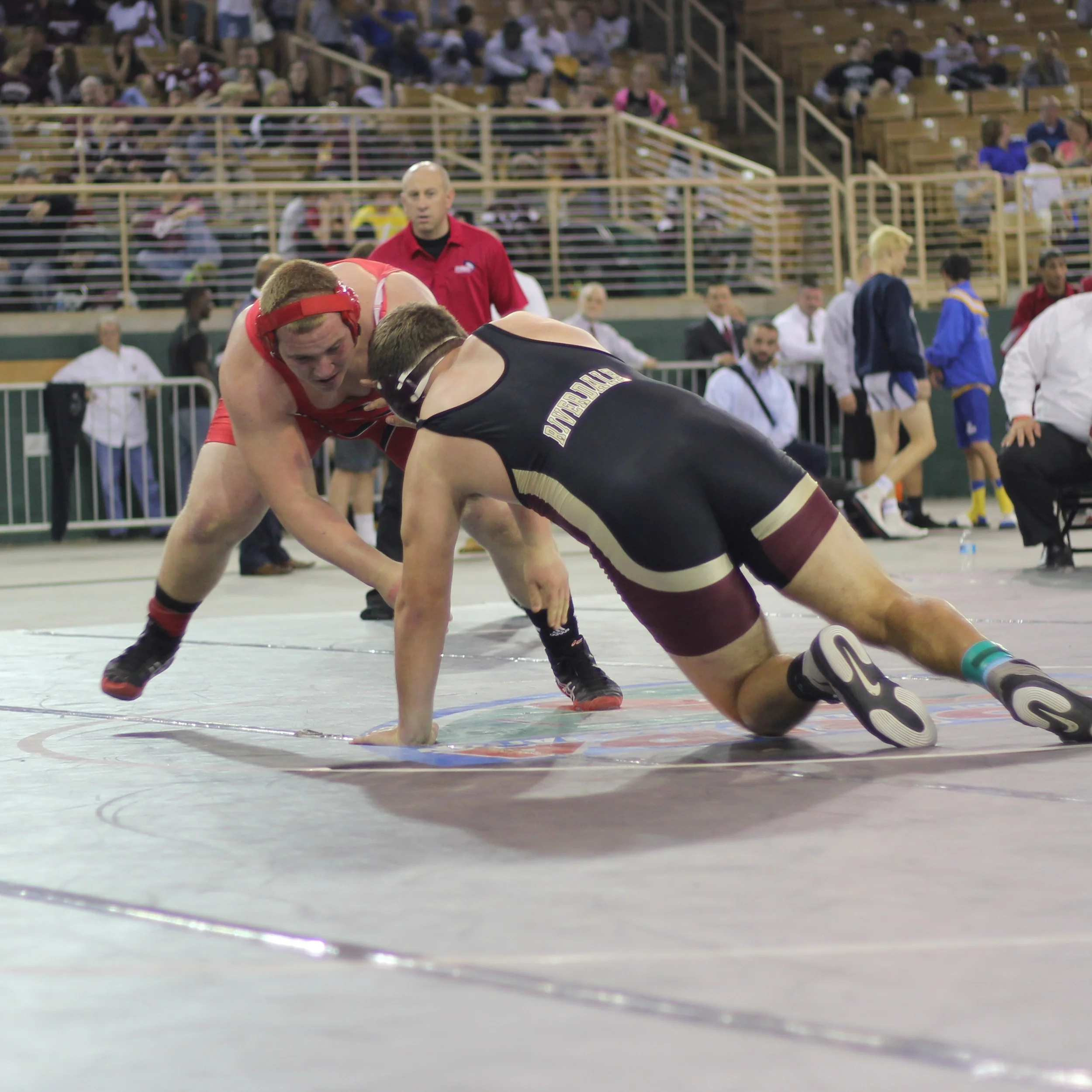 Schneider beat Beyer 7-6 ot to win the 2015 2A 285 lb. title