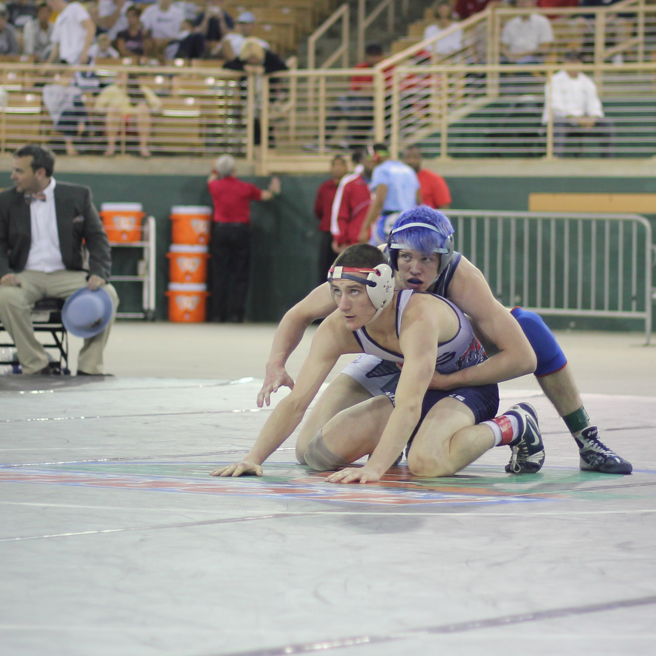 Carlan beat Dugmore 2-1 to win the 2015 1A 132 lb. title
