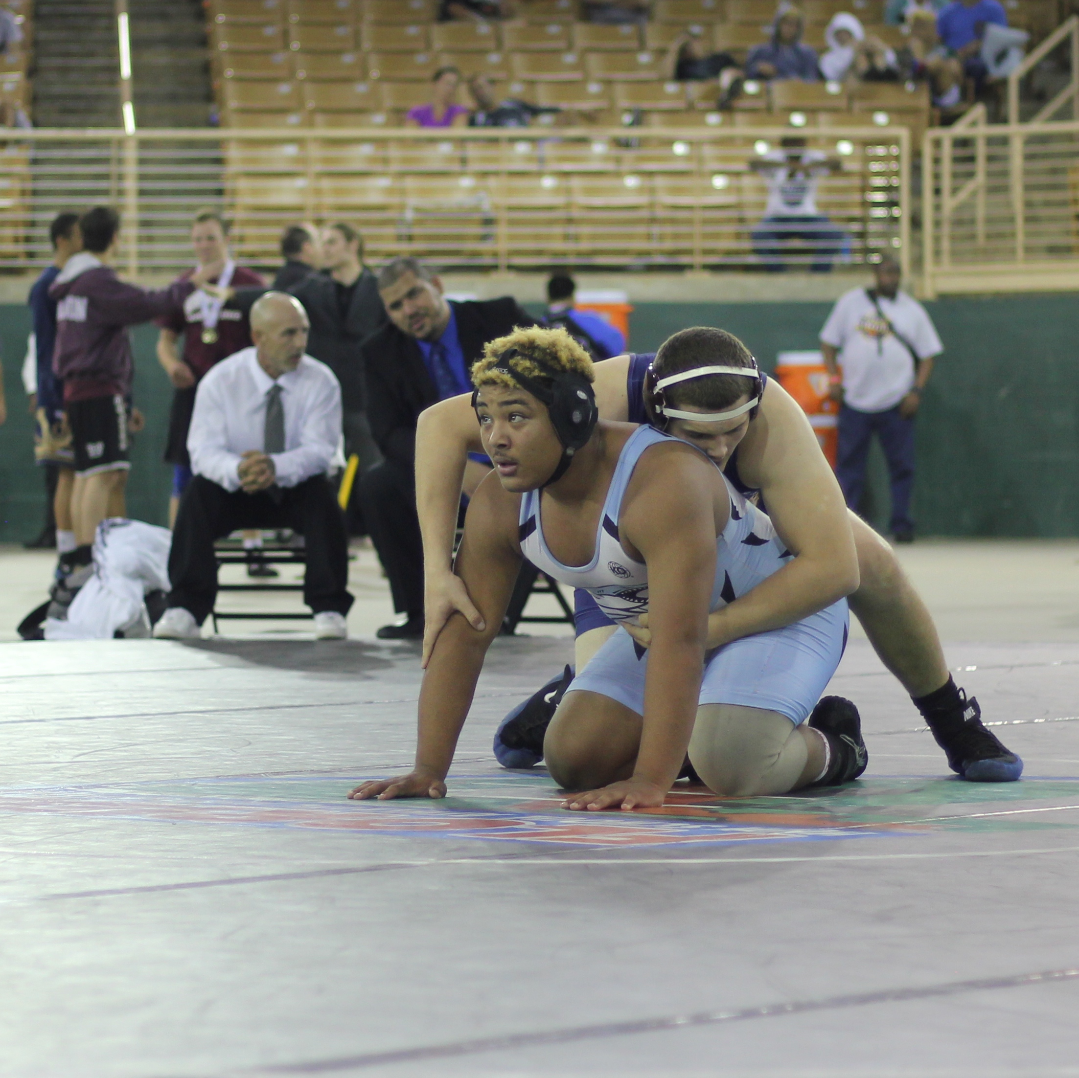 Enmon beat Contegiacomo 11-5 to win the 2015 1A 220 lb. title