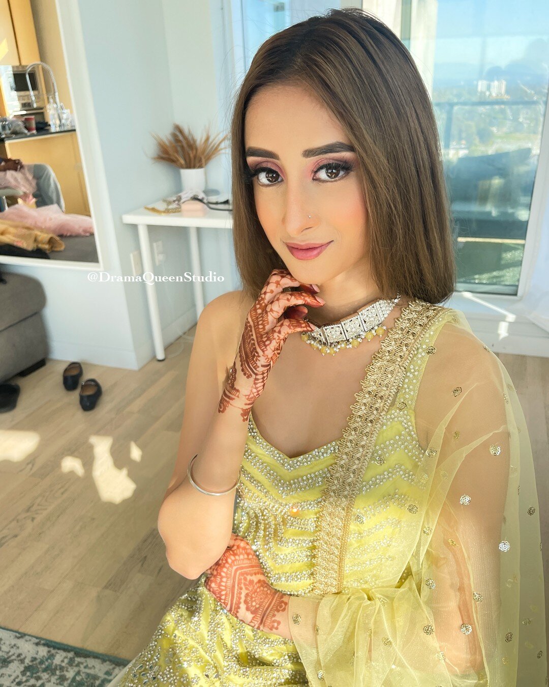 💛💛💛 #Queened 👑 
Makeup Jassi @dramaqueenstudio
Hair DQS Team @dramaqueenstudio
Booking bridal and non-bridal for 2022 and 2024.
Please send all inquiries to 
dramaqueenstudio@gmail.com
#dramaqueenstudio #indianbridalmakeup 
#indianwedding 
#brida