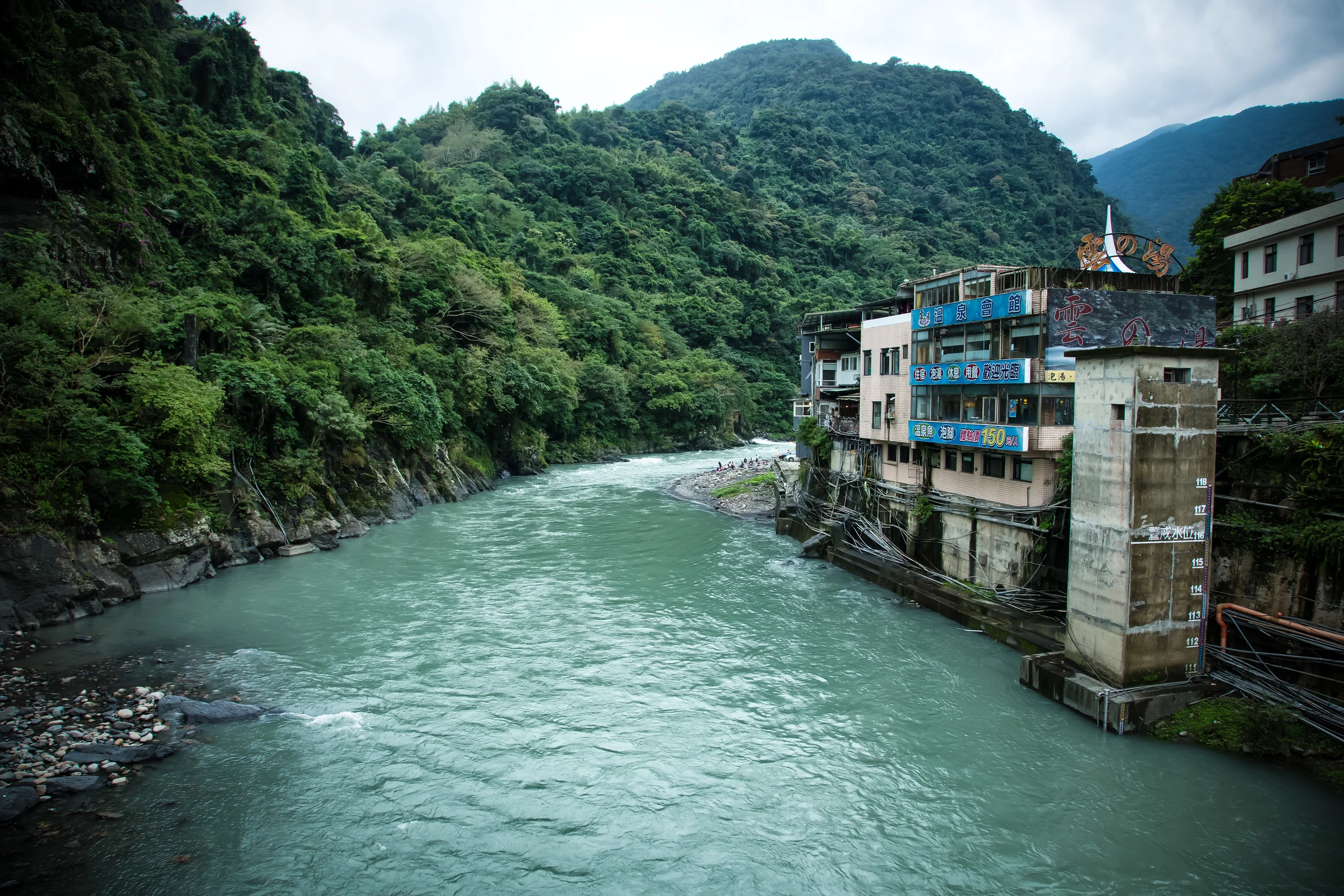 The emerald-looking Nanshi river running through the village of Wulai