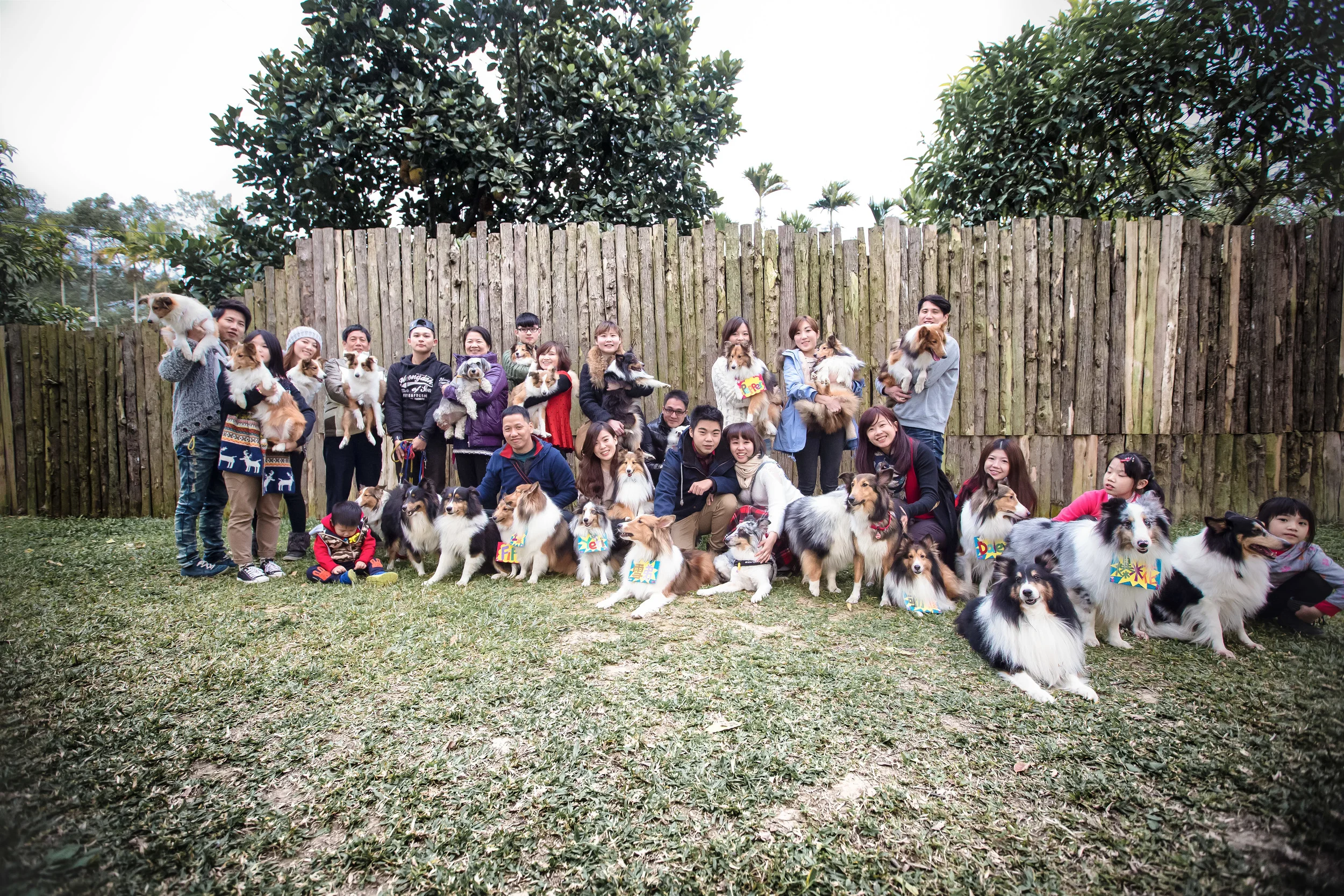 Group shot 合照囉~