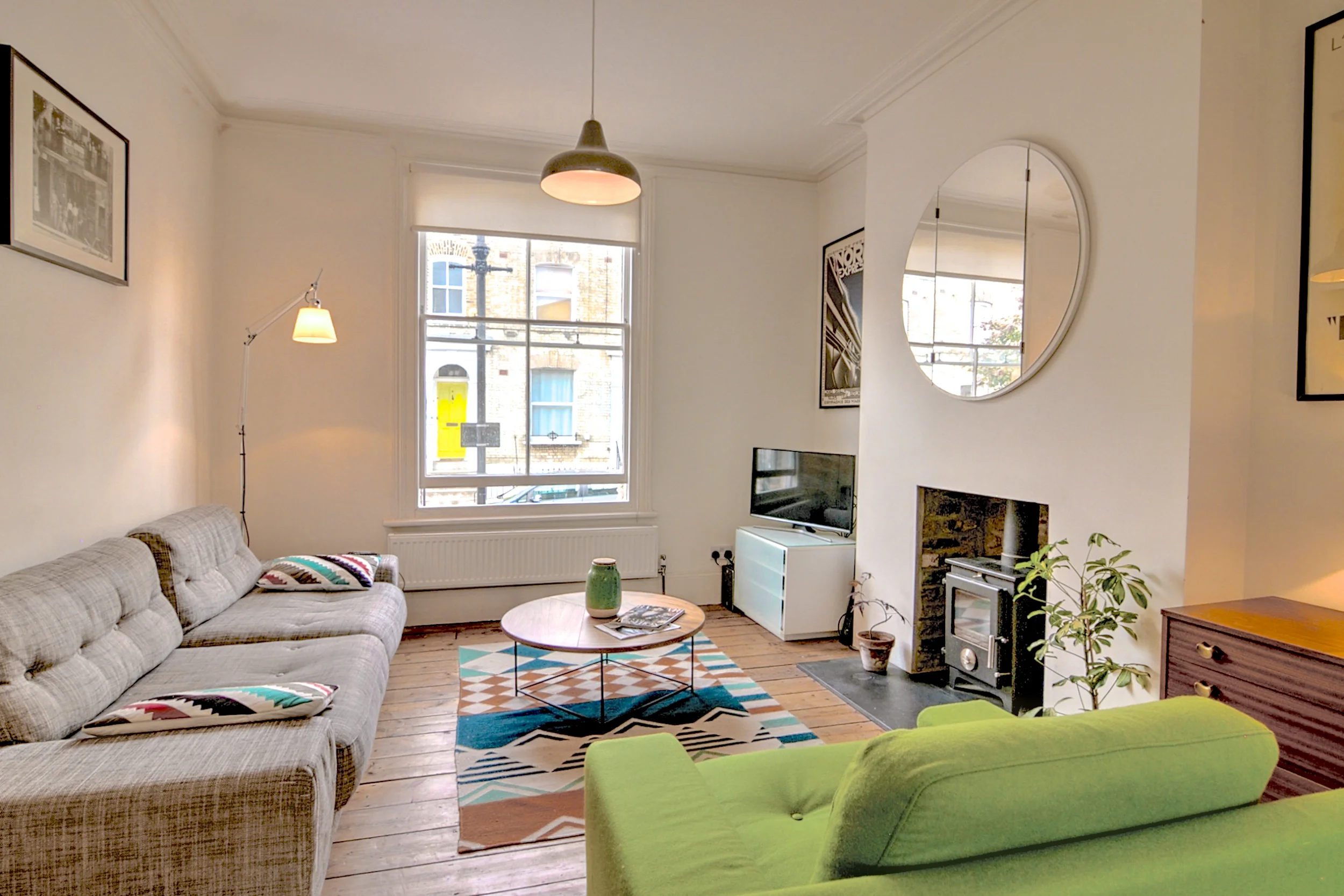 IMG_3163_4_5_tonemapped - Version 2.jpg