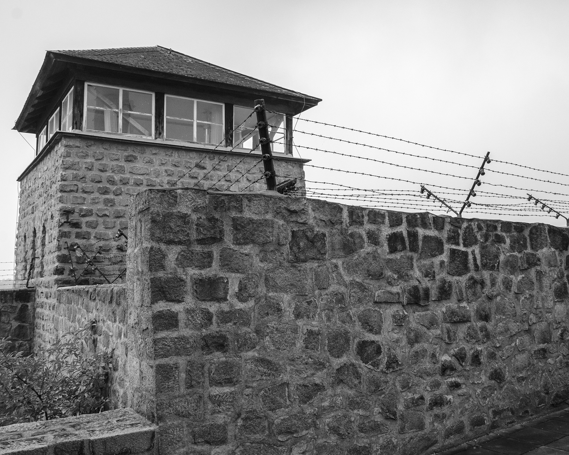 torretta di guardia campo di concentramento Mauthausen-7964.jpg