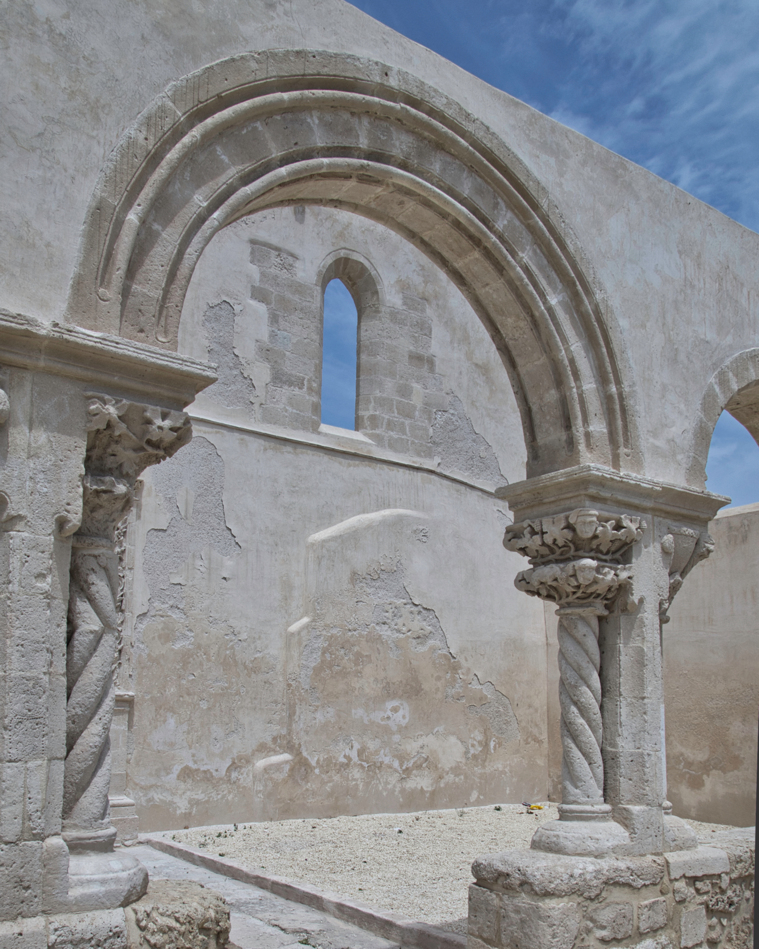 Sicilia Siracusa Chiesa S. Giovanni alle catacombe-9006.jpeg