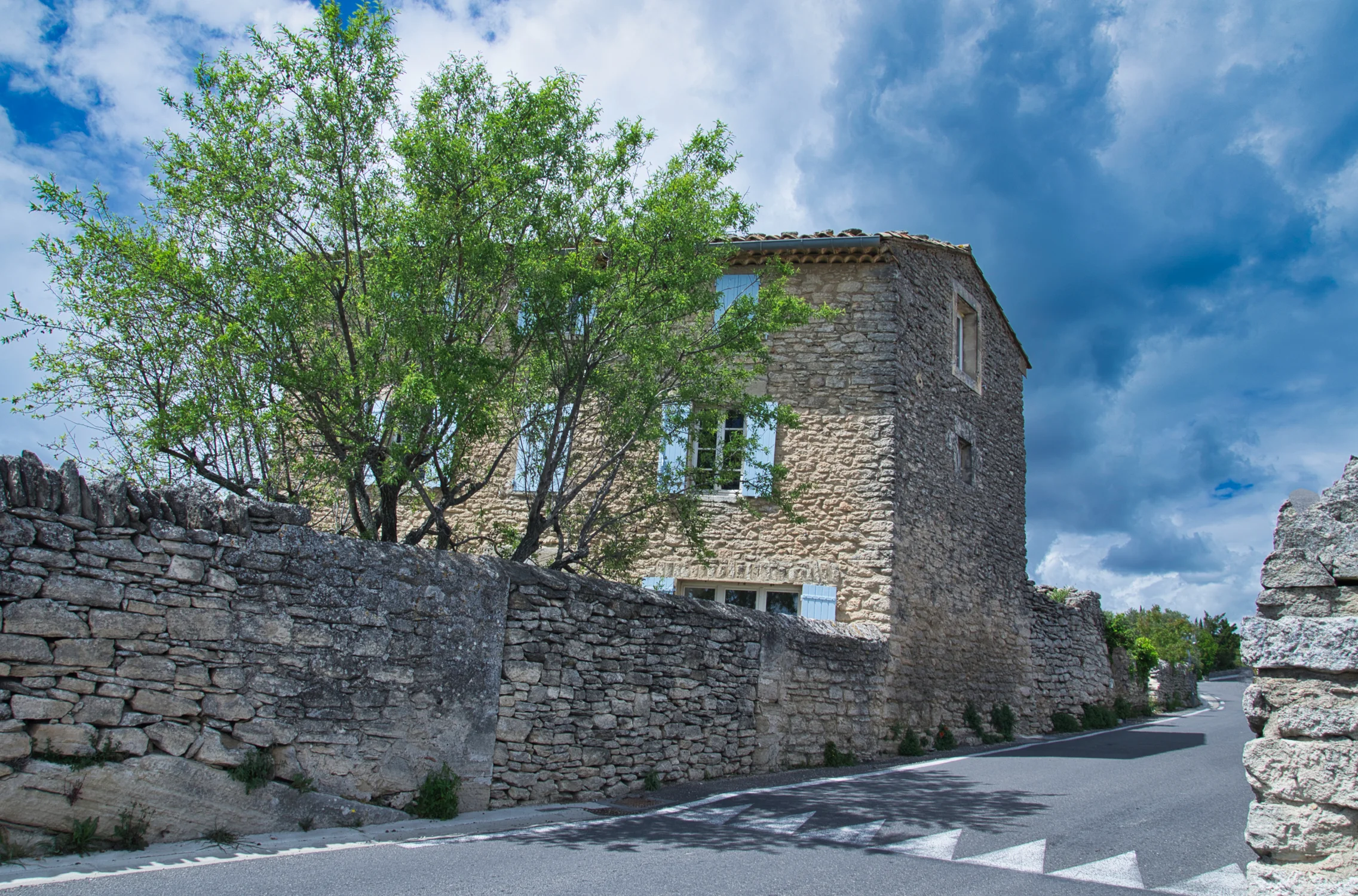 Gordes - Altopiano del Luberon - Provenza - Francia