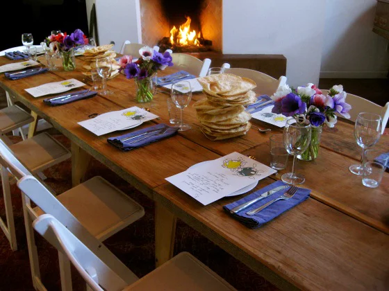 lunch-table560.jpg