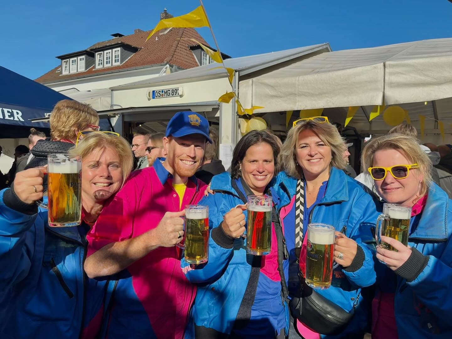 Soms normaal, maar meestal niet🤪

#proost #dweilorkerst #zon #gezelligheid #gekkebekken #haveliters #halvelitersbier #gekkebekken