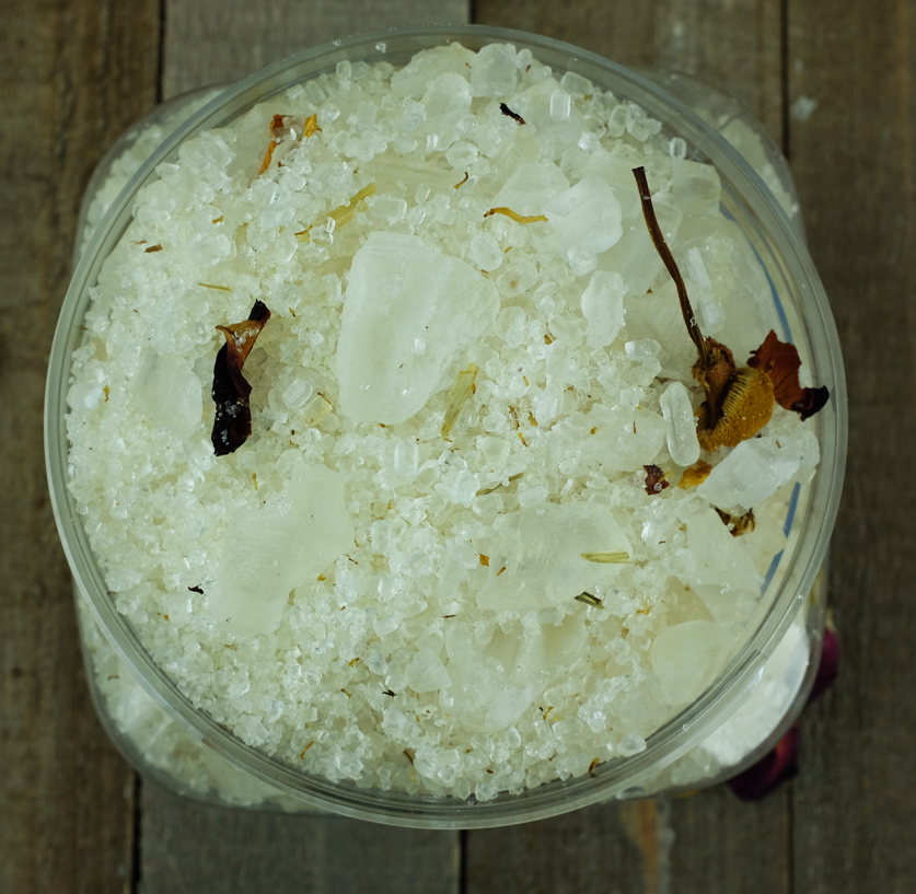 oshun-goddess-bath-salt-blend.jpg