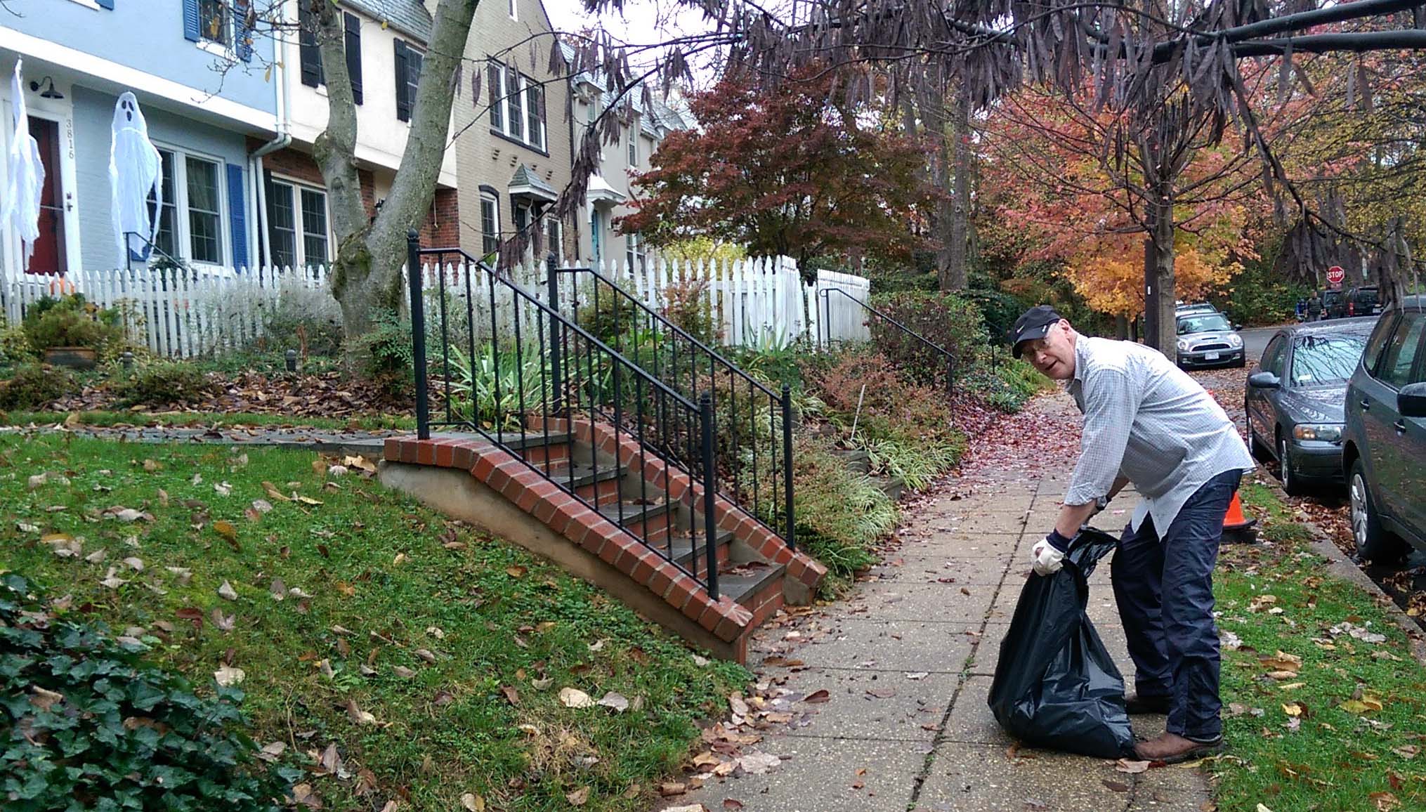 david bachner picks up around his t street house.