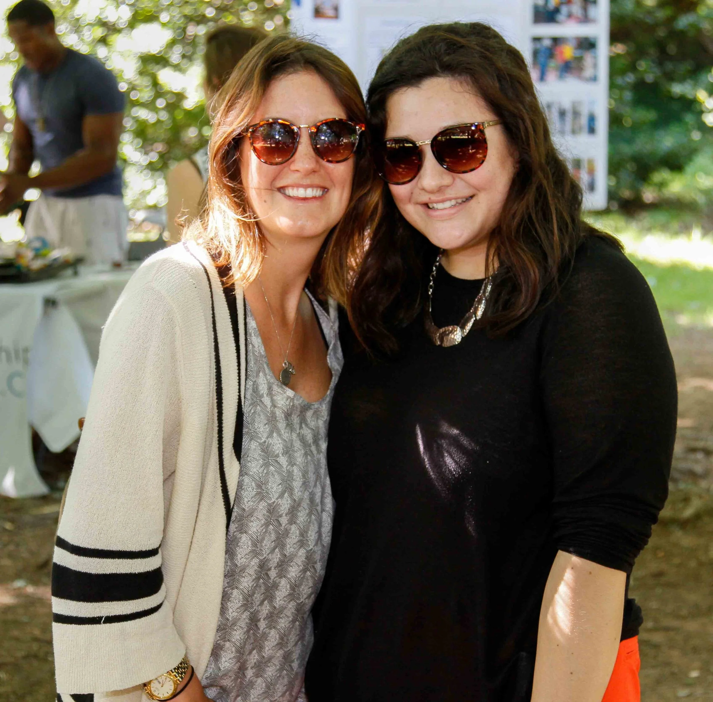 2016-Picnic-Guests_5512-small.jpg