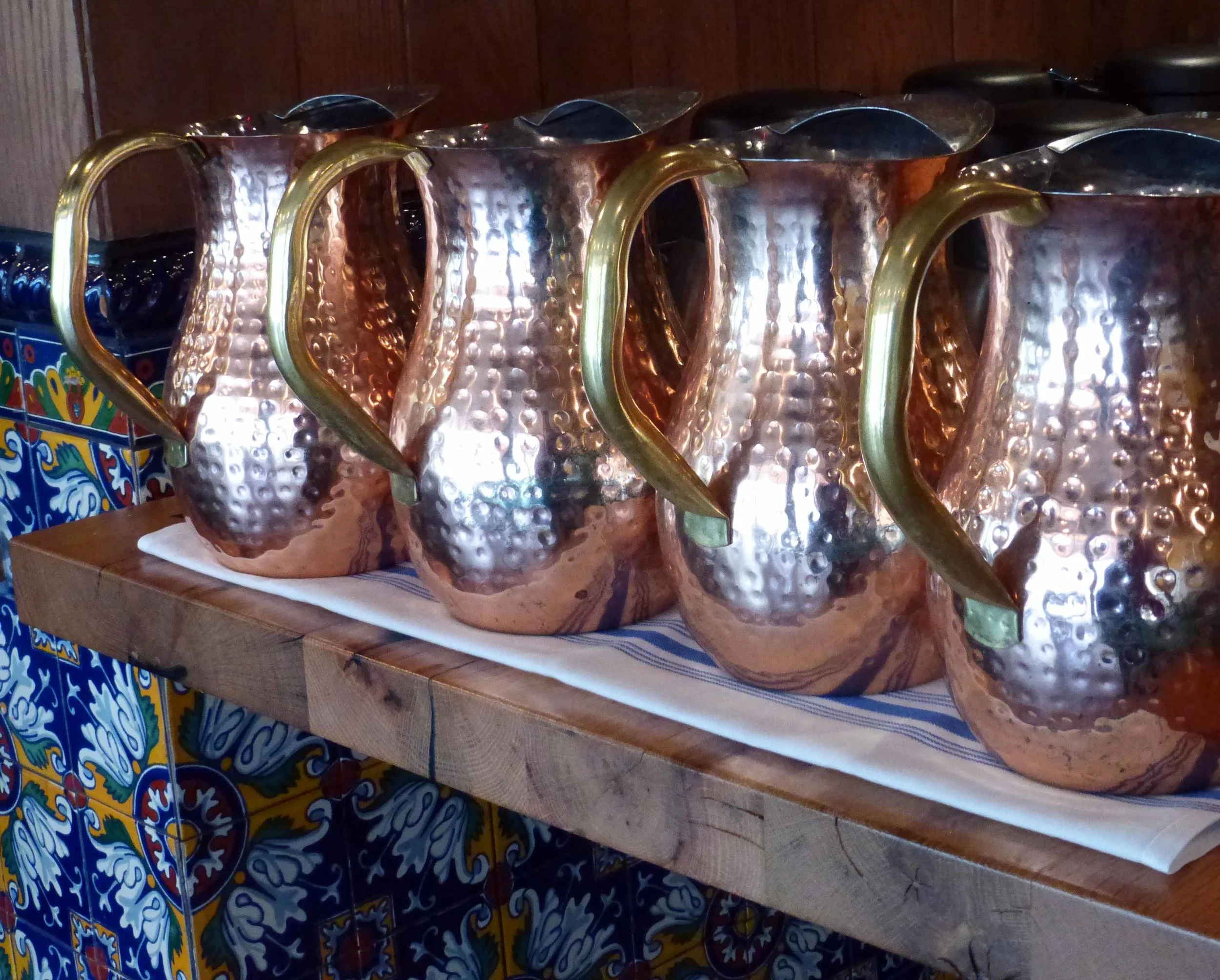 2016.12-casolare-jugs.jpg