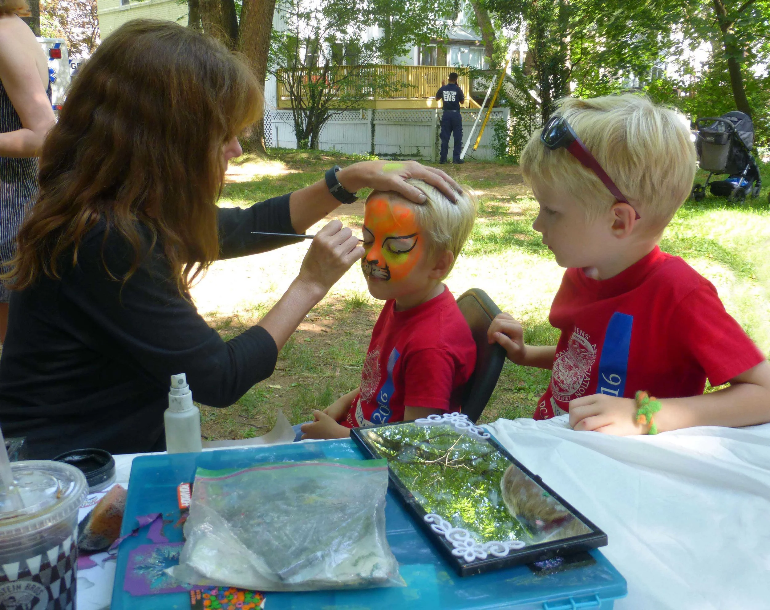 2017-Picnic-facepainting-90-small.jpg