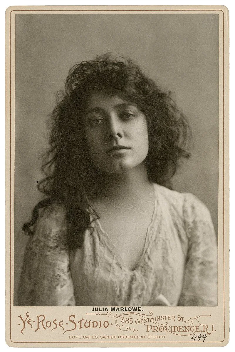 Julia Marlowe, British-born American actress 19-20th century. Great chin. http://luna.folger.edu/