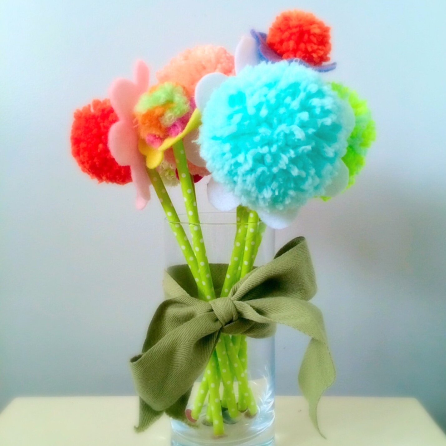 Pom-Pom Flower Bouquet