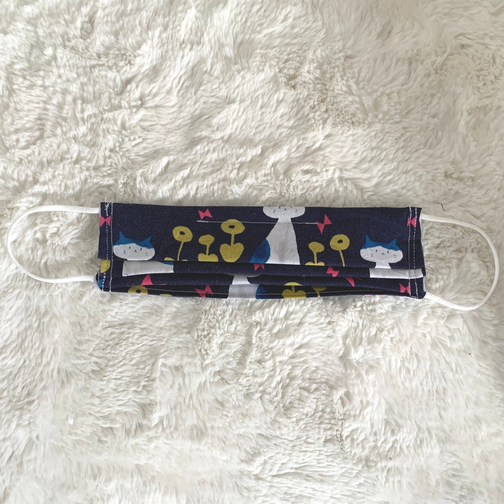 hand made fabric material face mask step 12.jpg