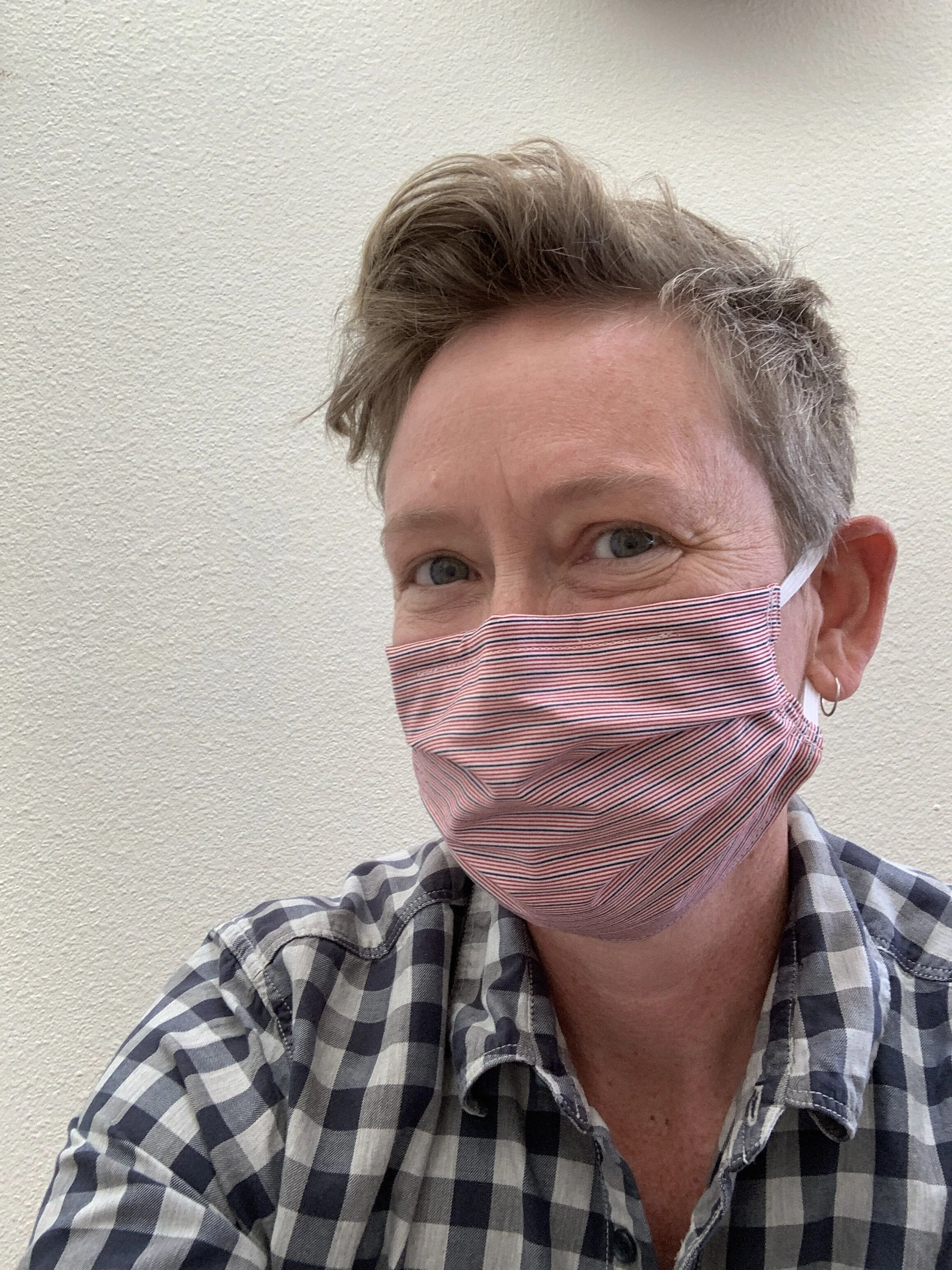 simple elastic and pleated face mask homemade pattern