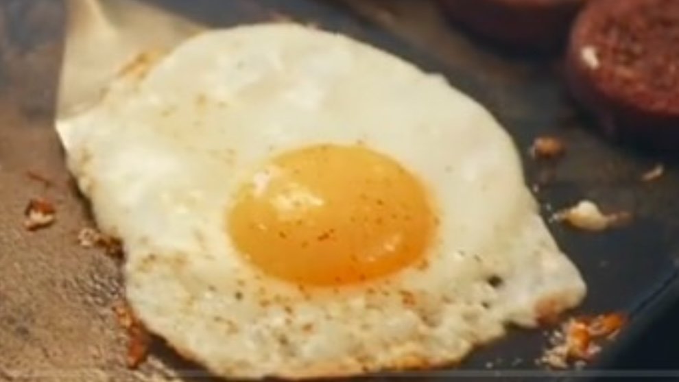 Premiere League's 'Let 'Em Cook' Series, Hosted by Chef Richard Blais