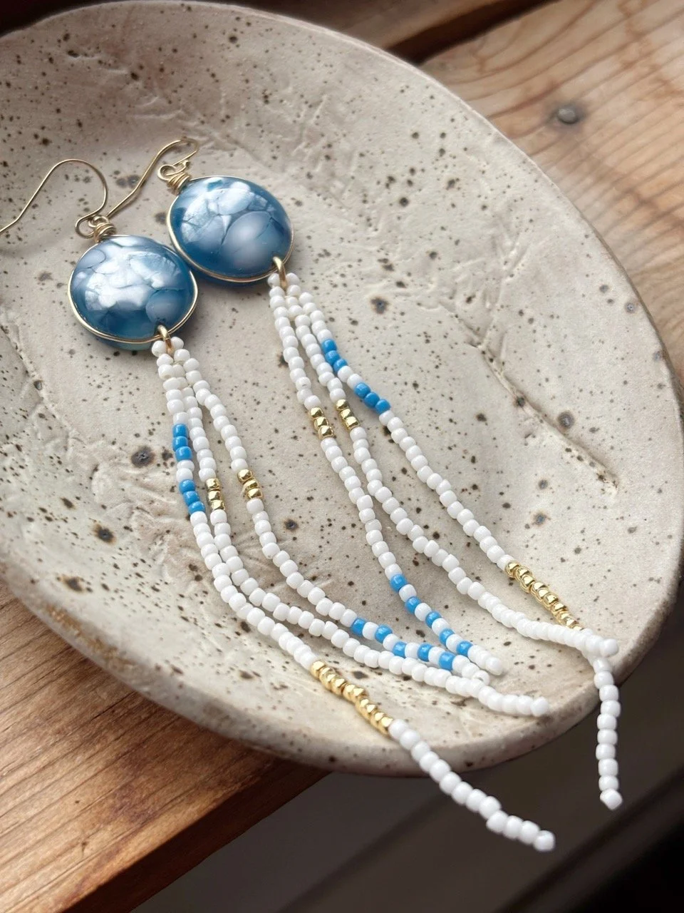 beaded dangle earrings // blue + white