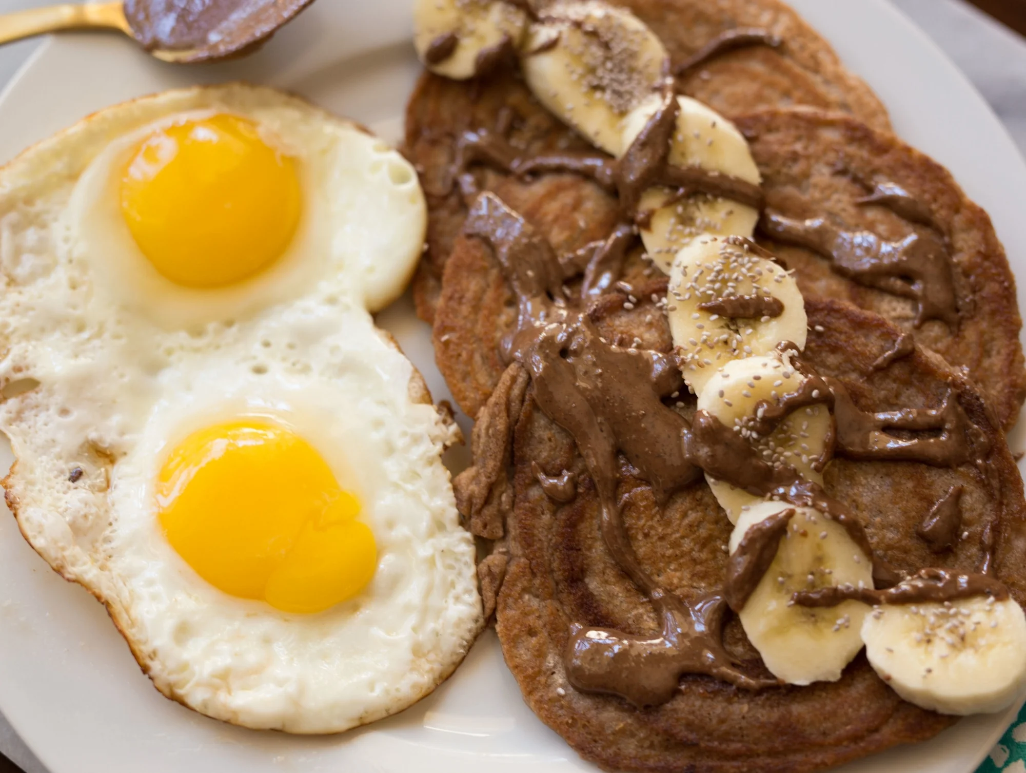 upclosepancakes.jpg