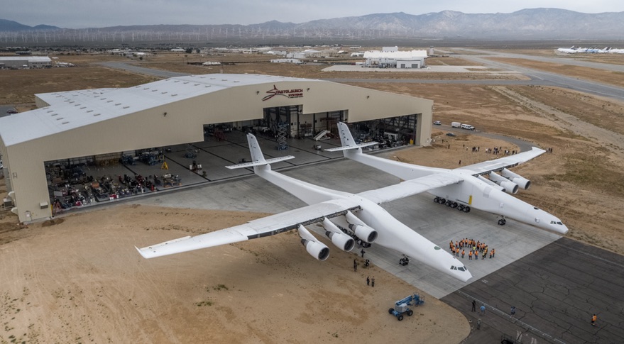 Stratolaunch outside it's hanger