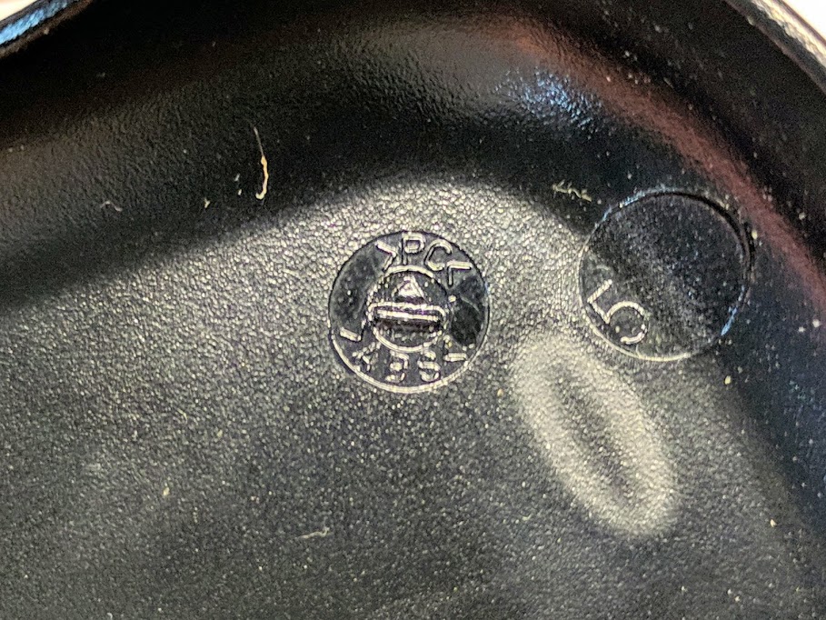An example of a plastic type imprint