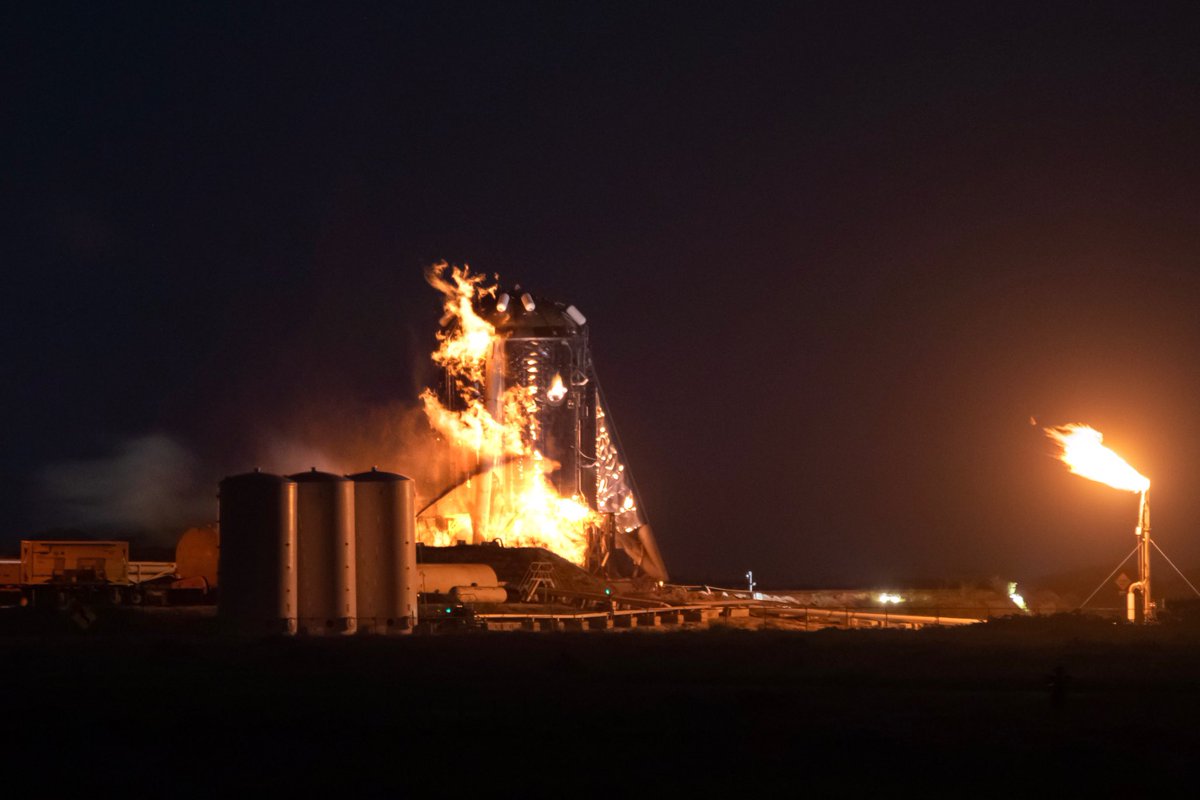 Starhopper engulfed by a secondary fire