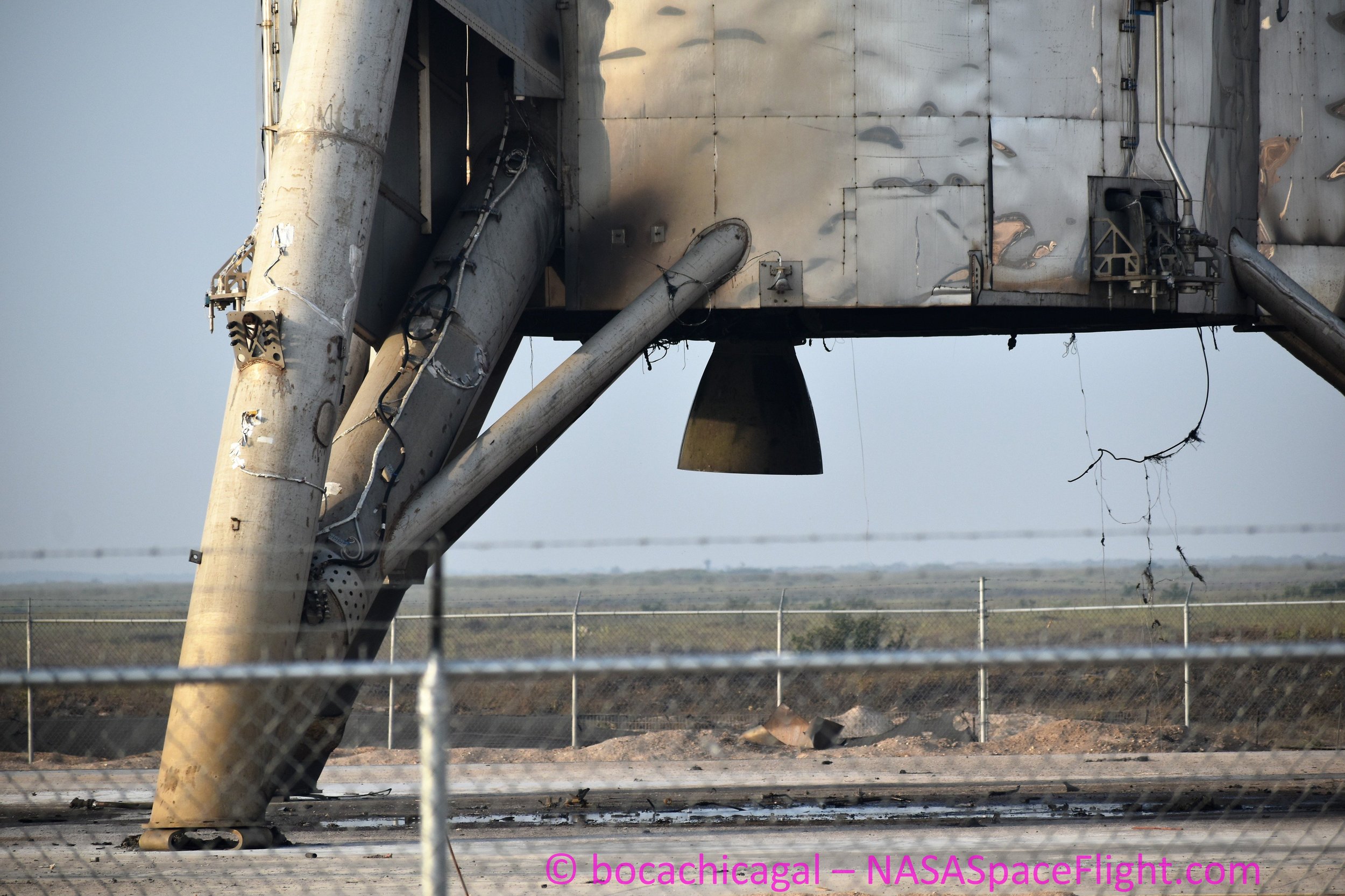 Starhopper leg closeup, post-flight