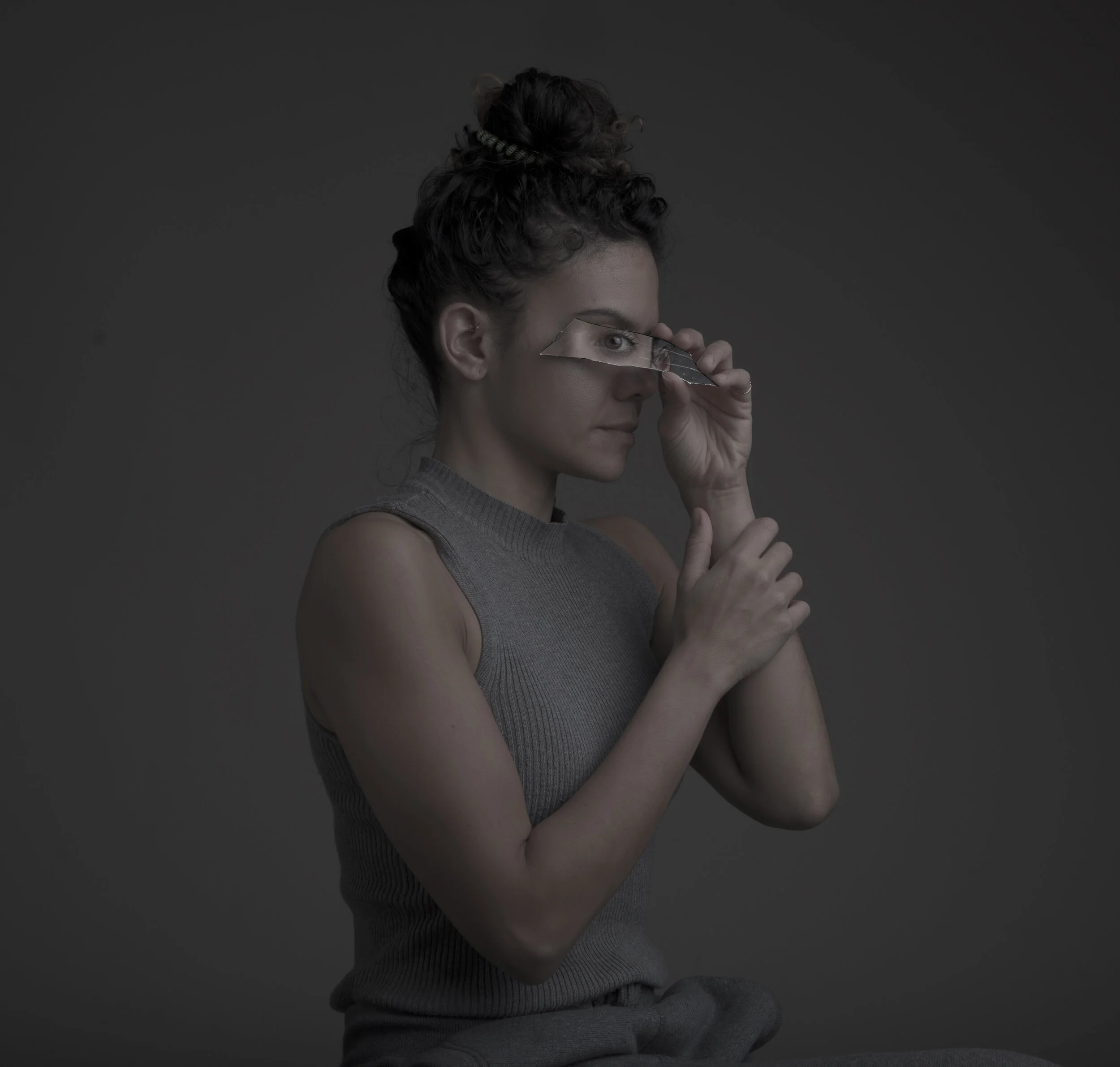  Portraiture by LeVue, Visit our website at www.levuestudios.com 