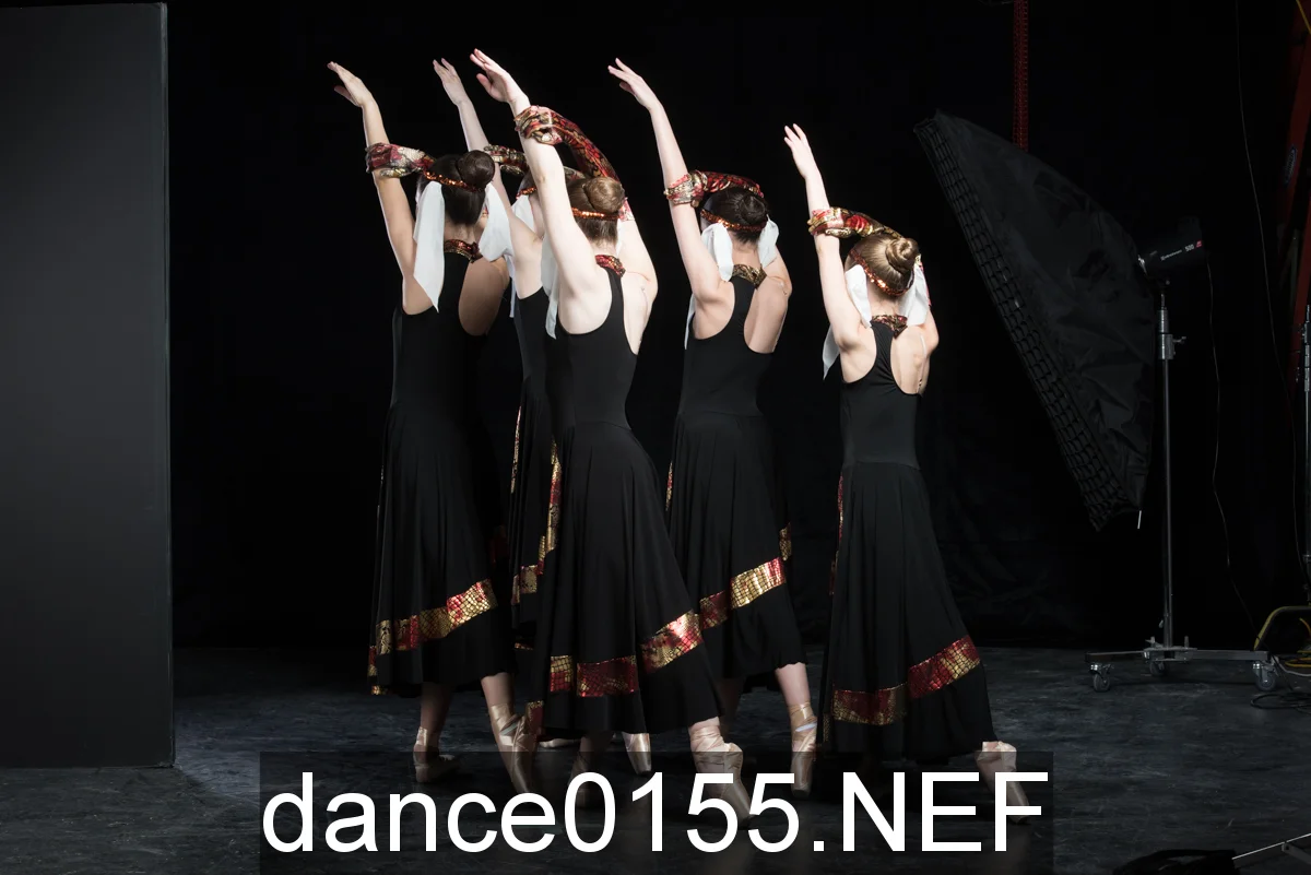 dance0155.jpg