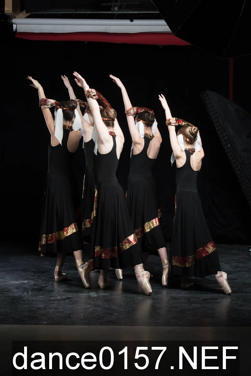 dance0157.jpg