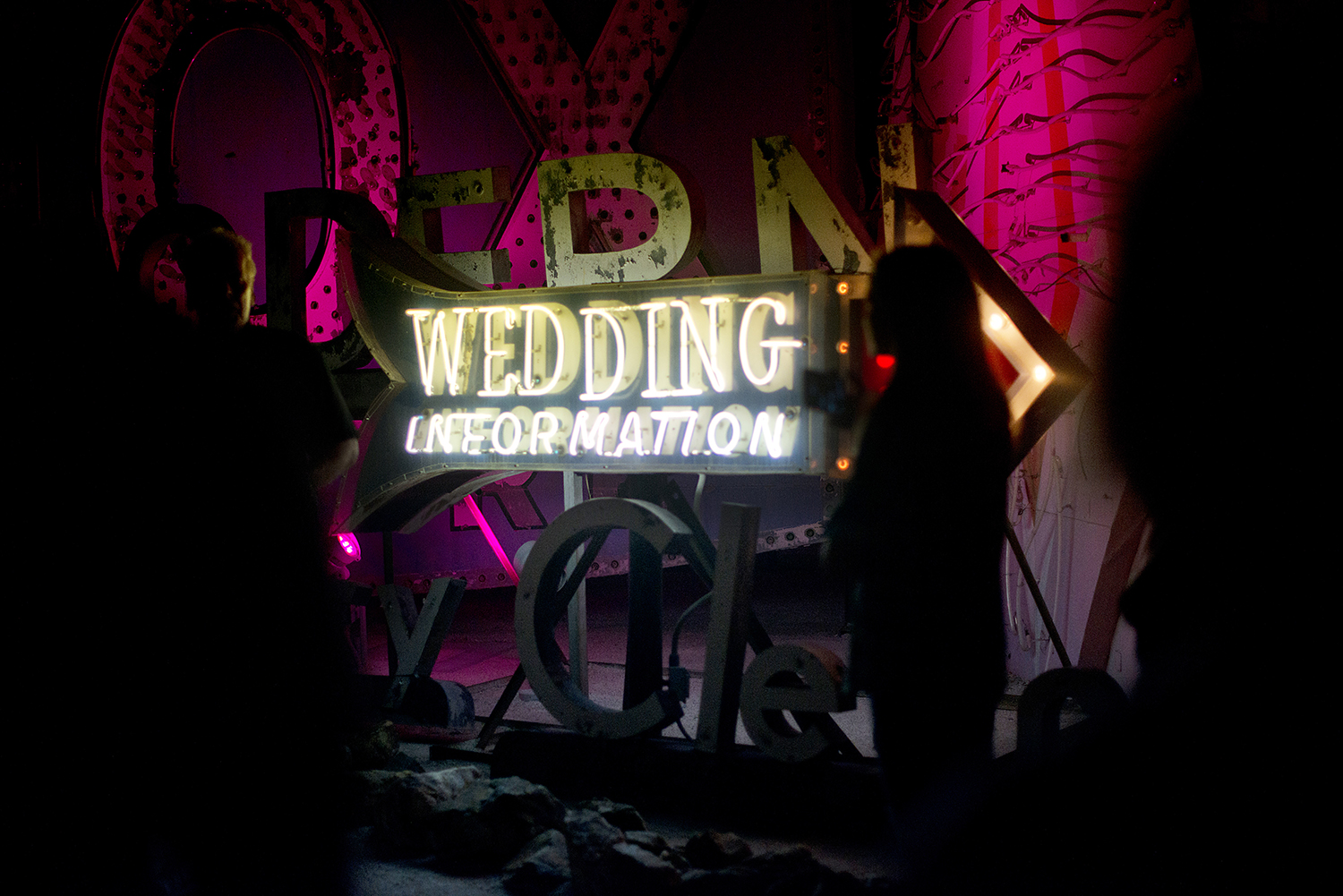 Neon008.jpg