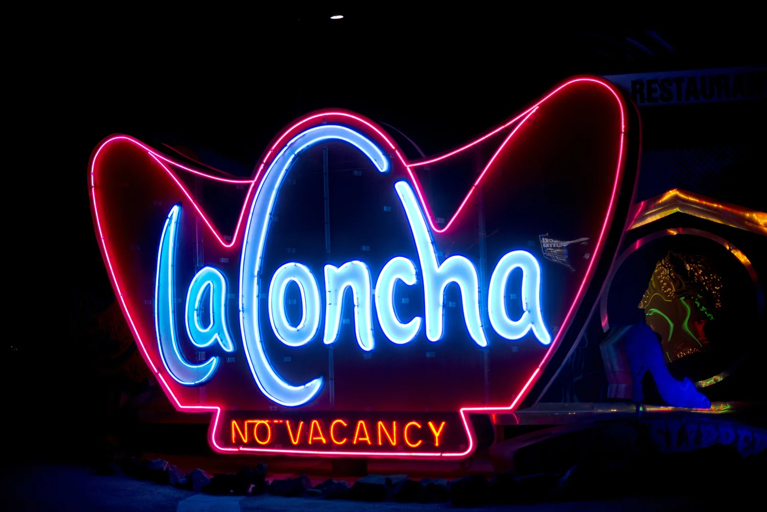 Neon013.jpg