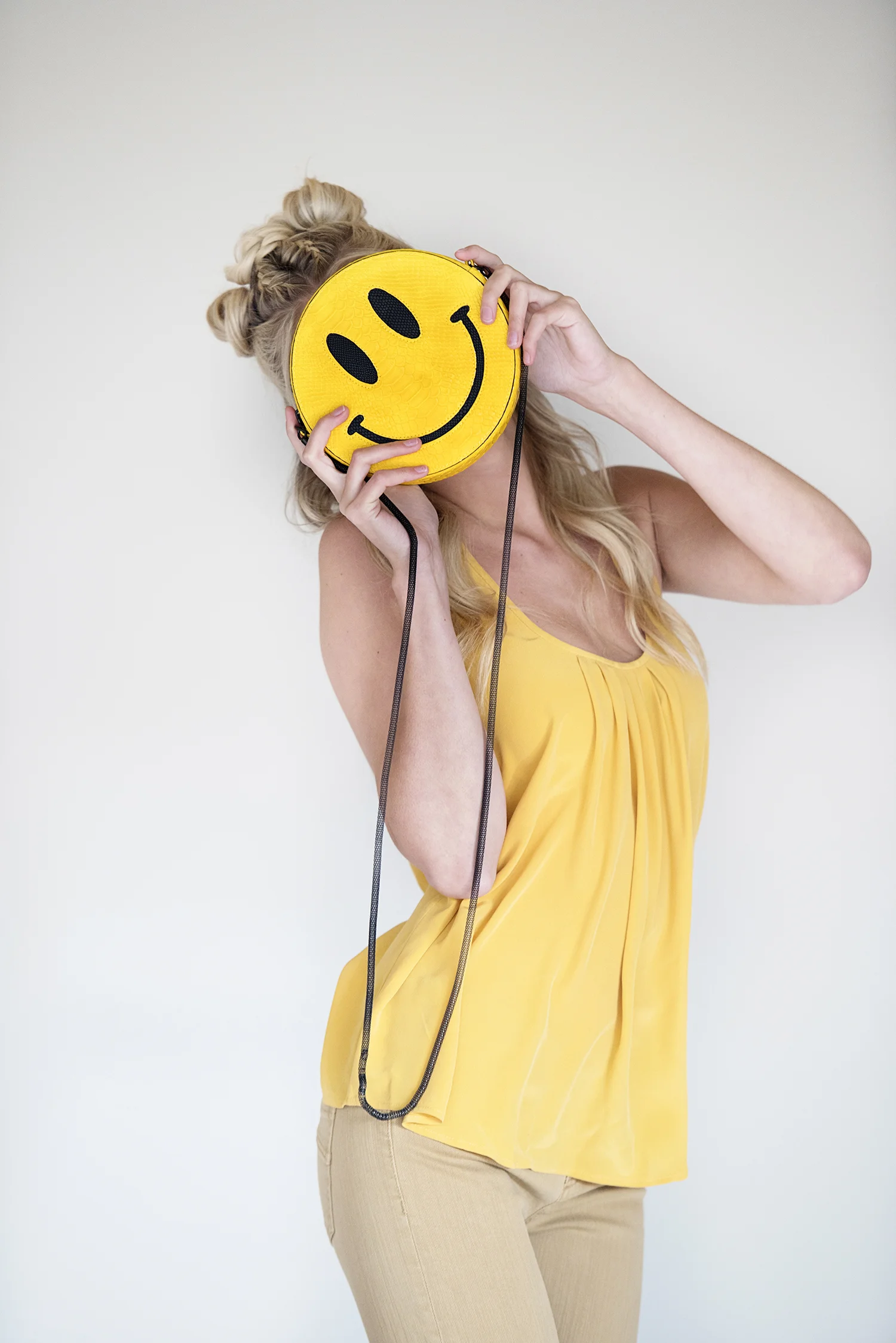 Yellow017.jpg