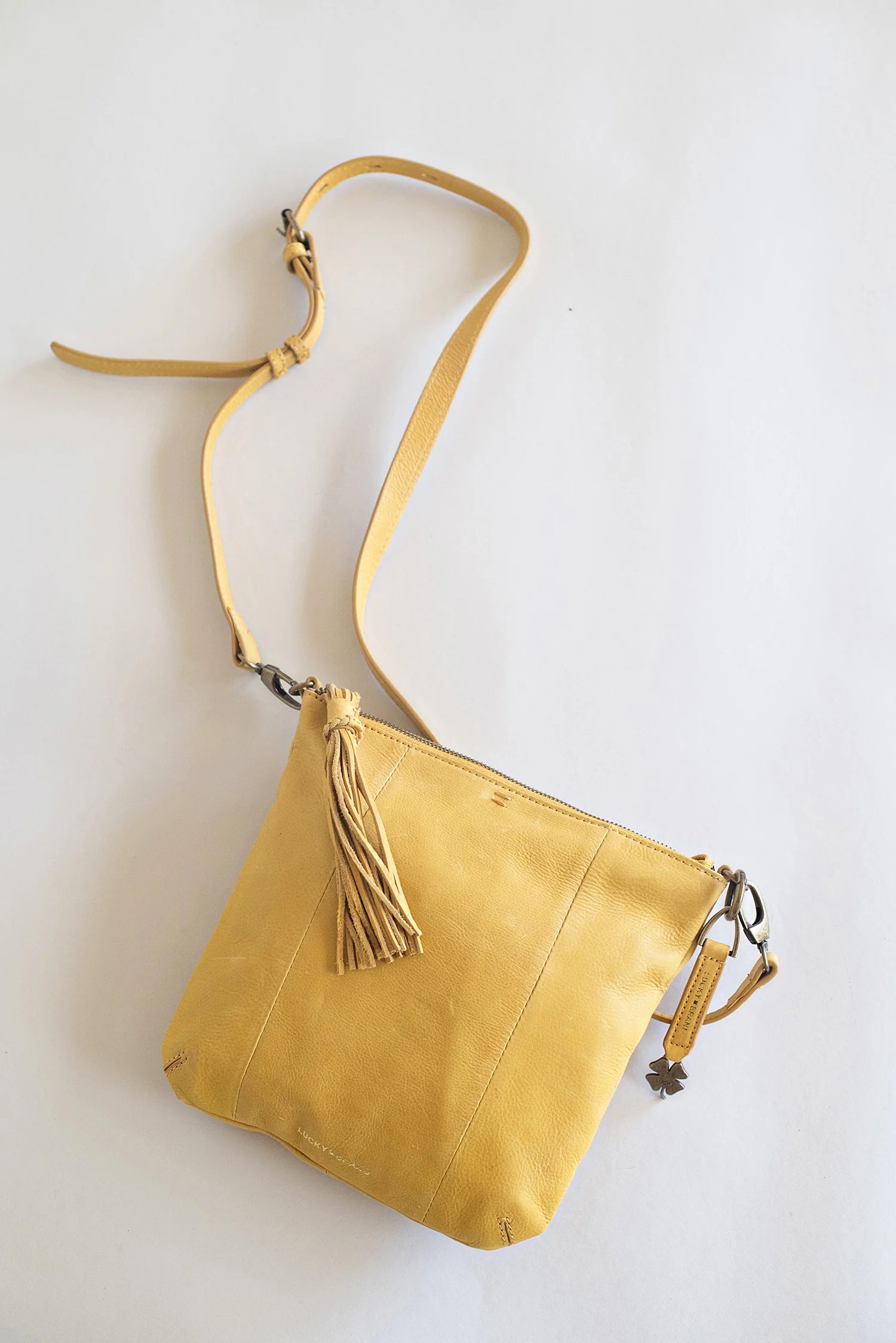 Yellow024.jpg