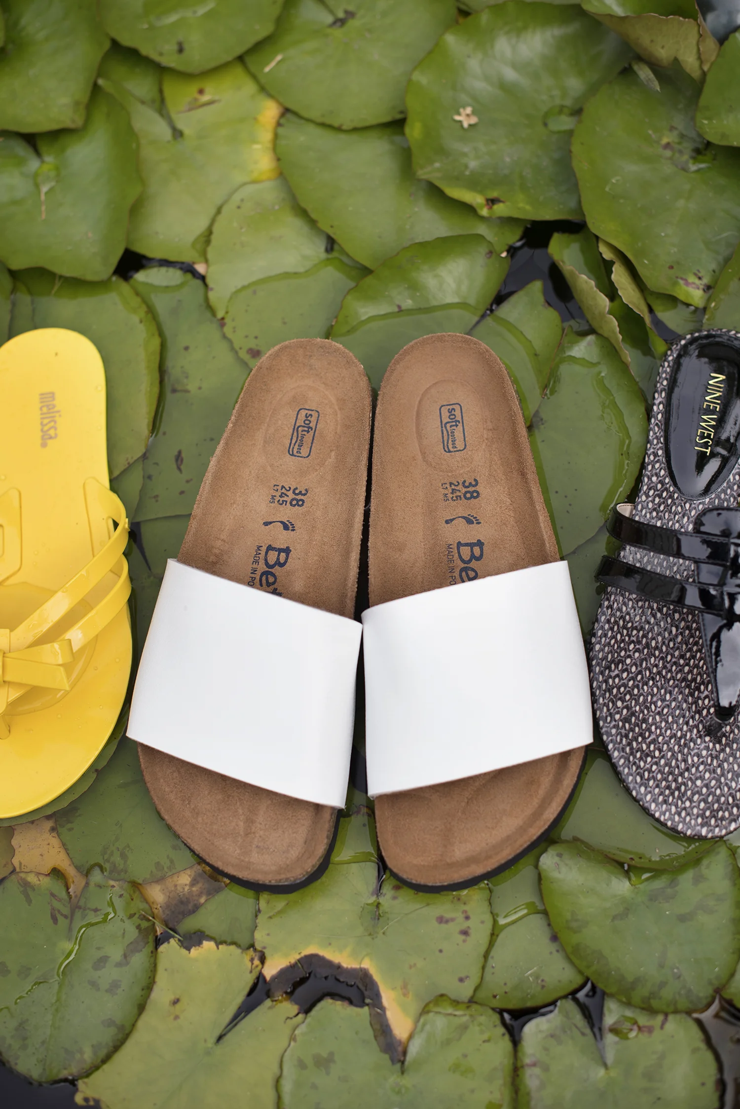 Sandals Guide