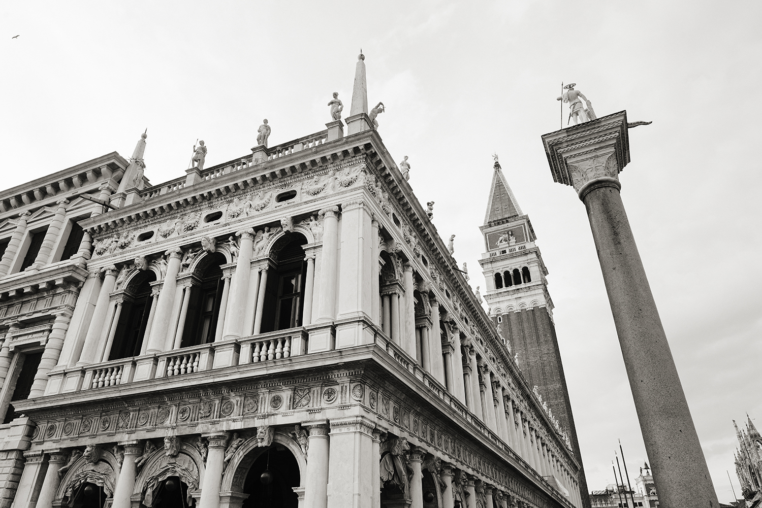 Gallery010.jpg