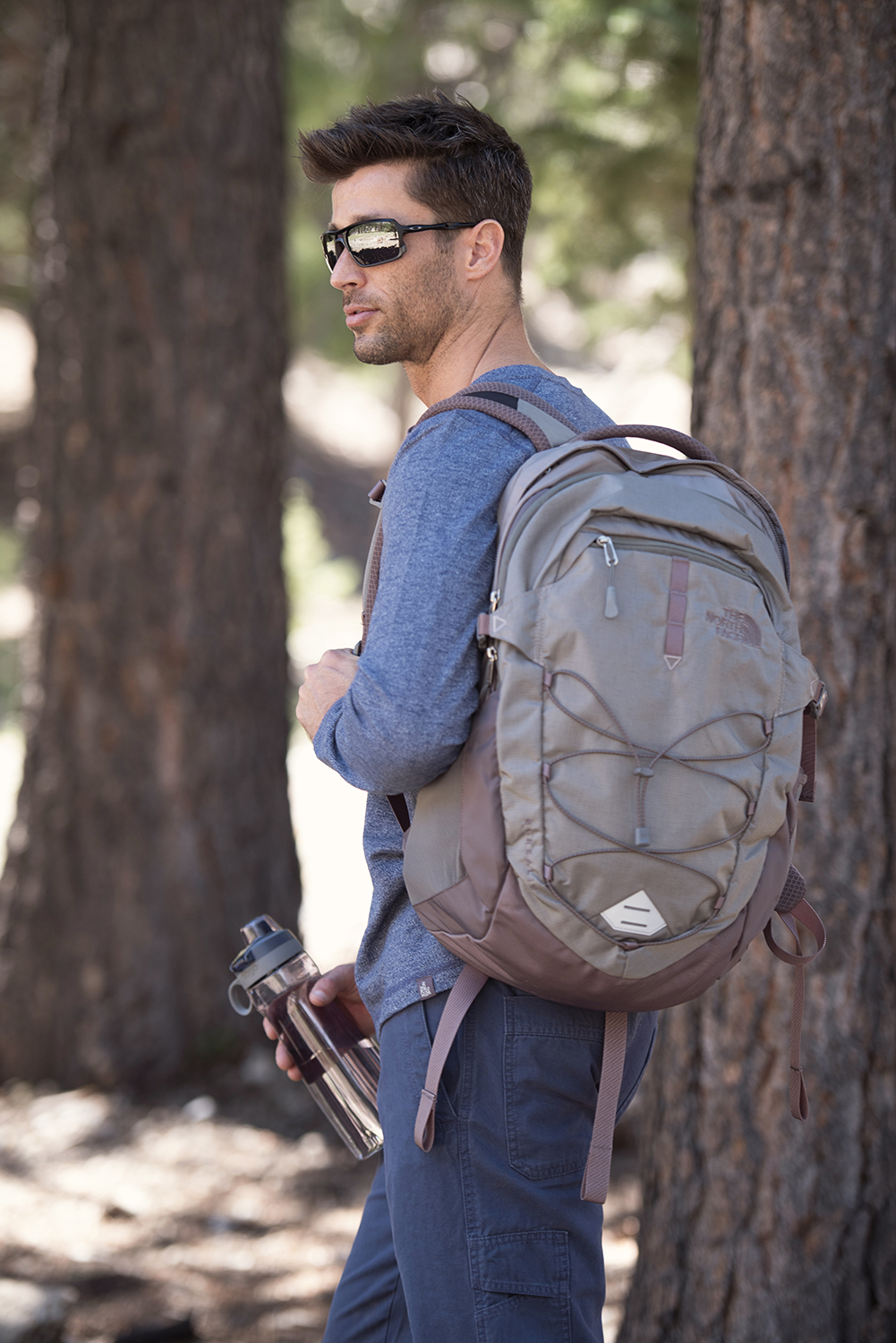 OutdoorLB043.jpg