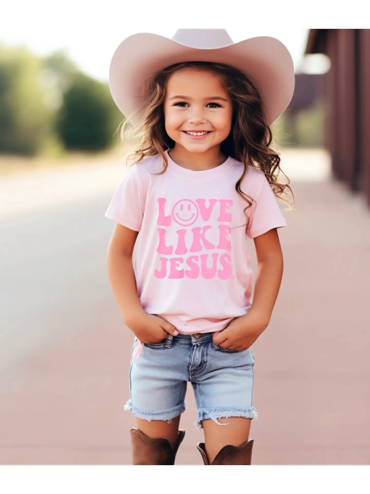 LOVE like JESUS tee