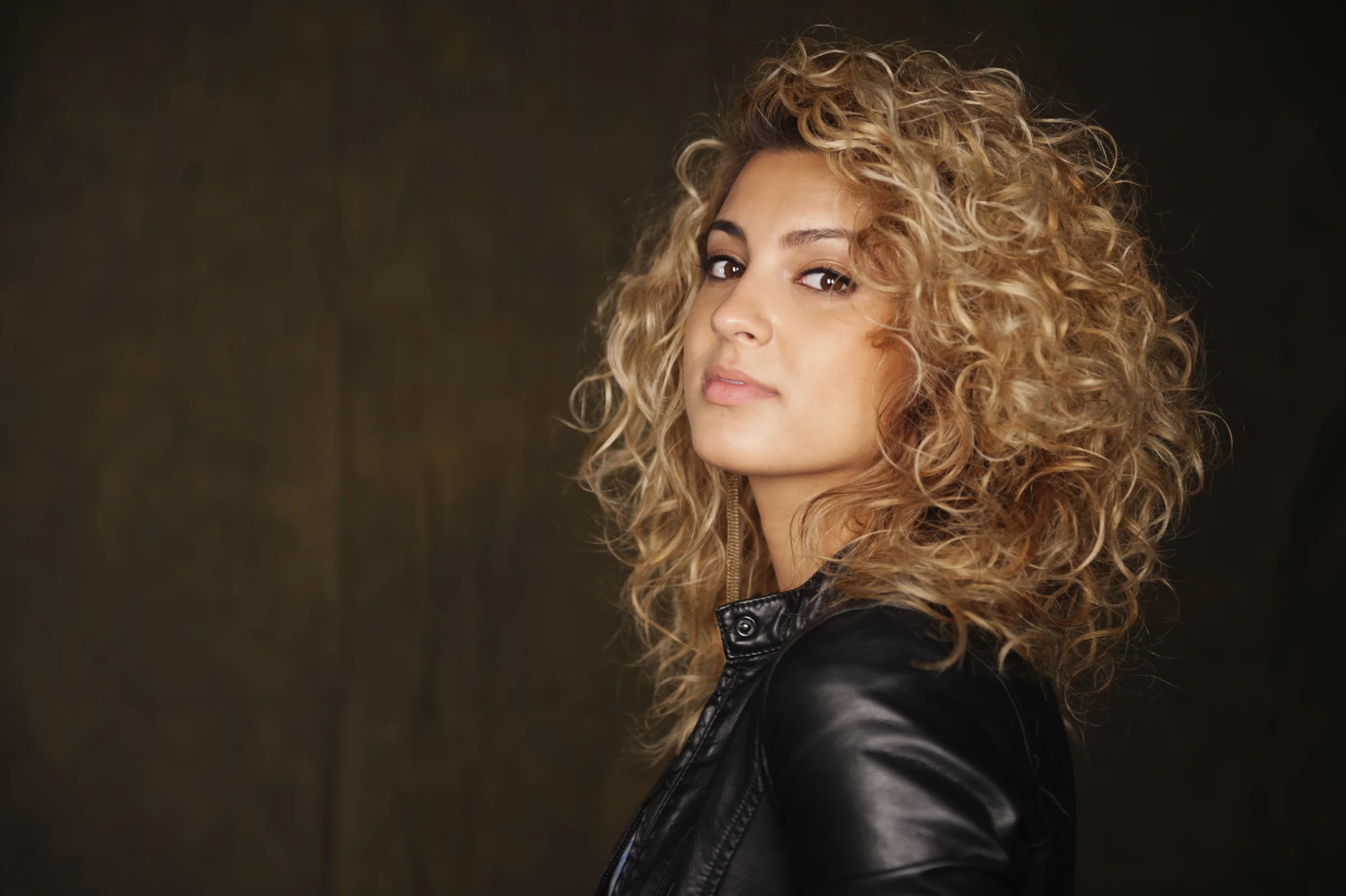 ToriKelly_MusicChoice_101813_20.jpg
