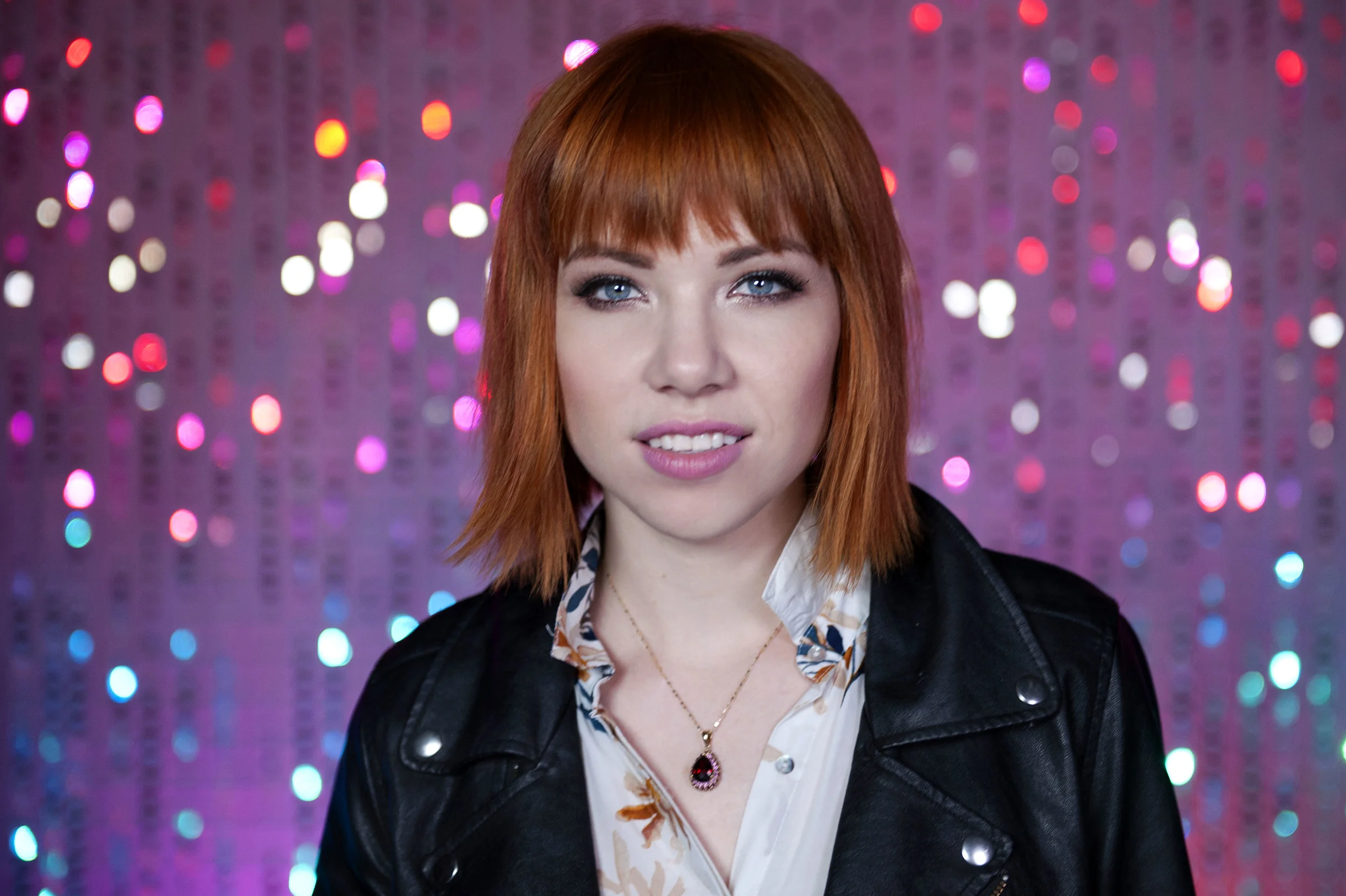 CarlyRaeJepsen_Portraits_051815_01.jpg