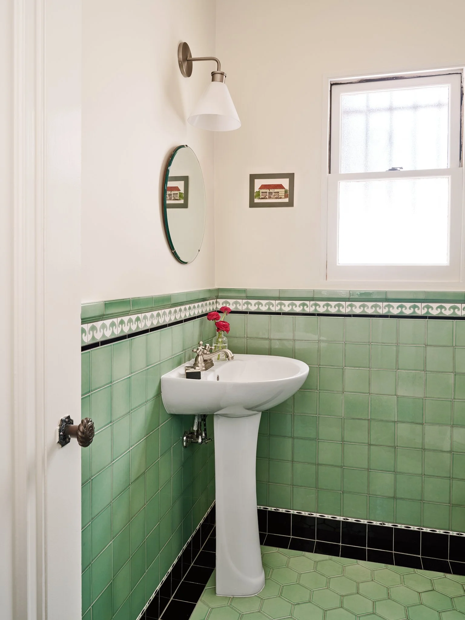 20260324_SW_LosFeliz _Bath 1.jpg