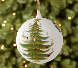 Photo from potterybarn.com.