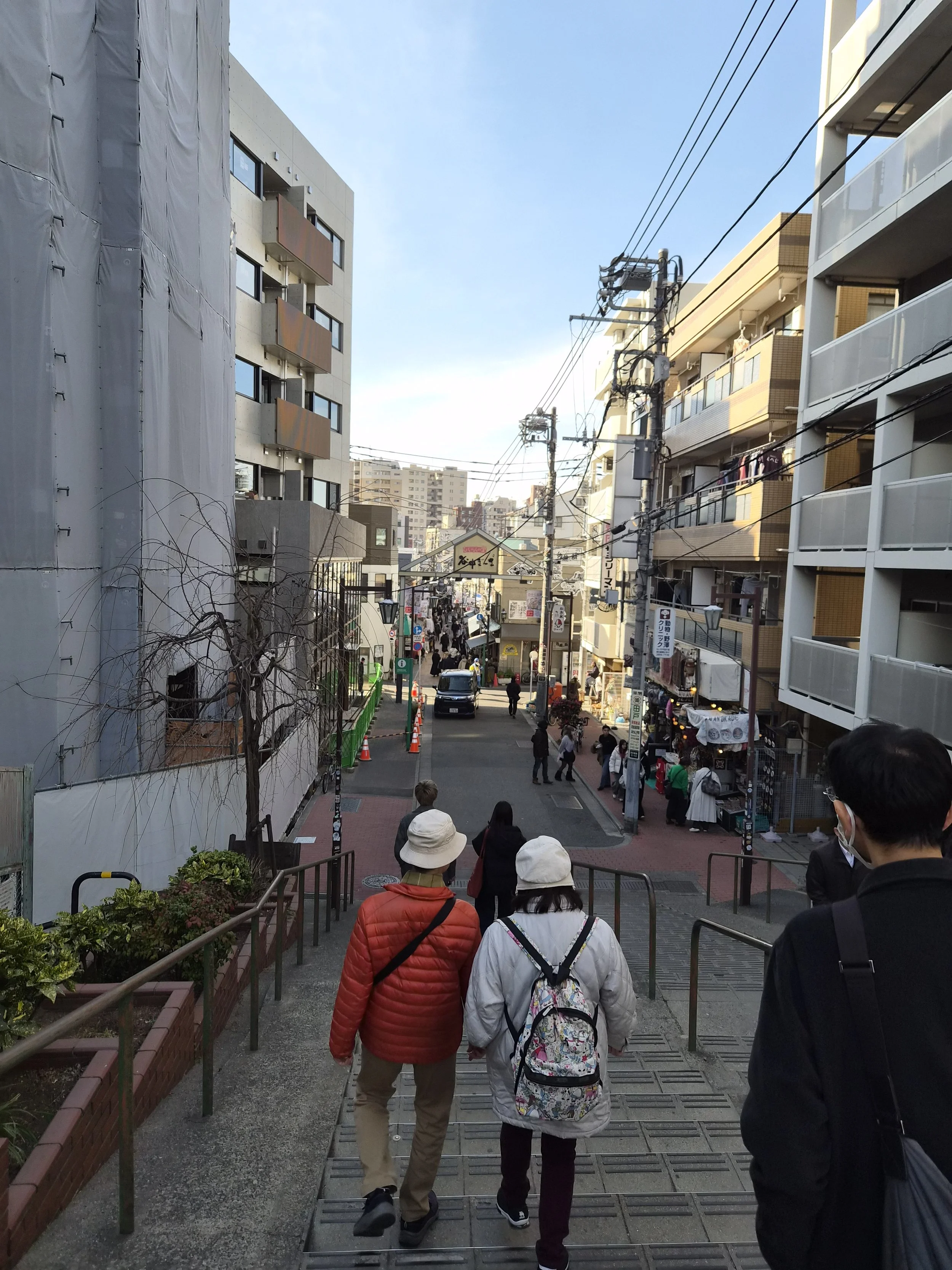  Quiet shopping street near Nippori Fabric Town 