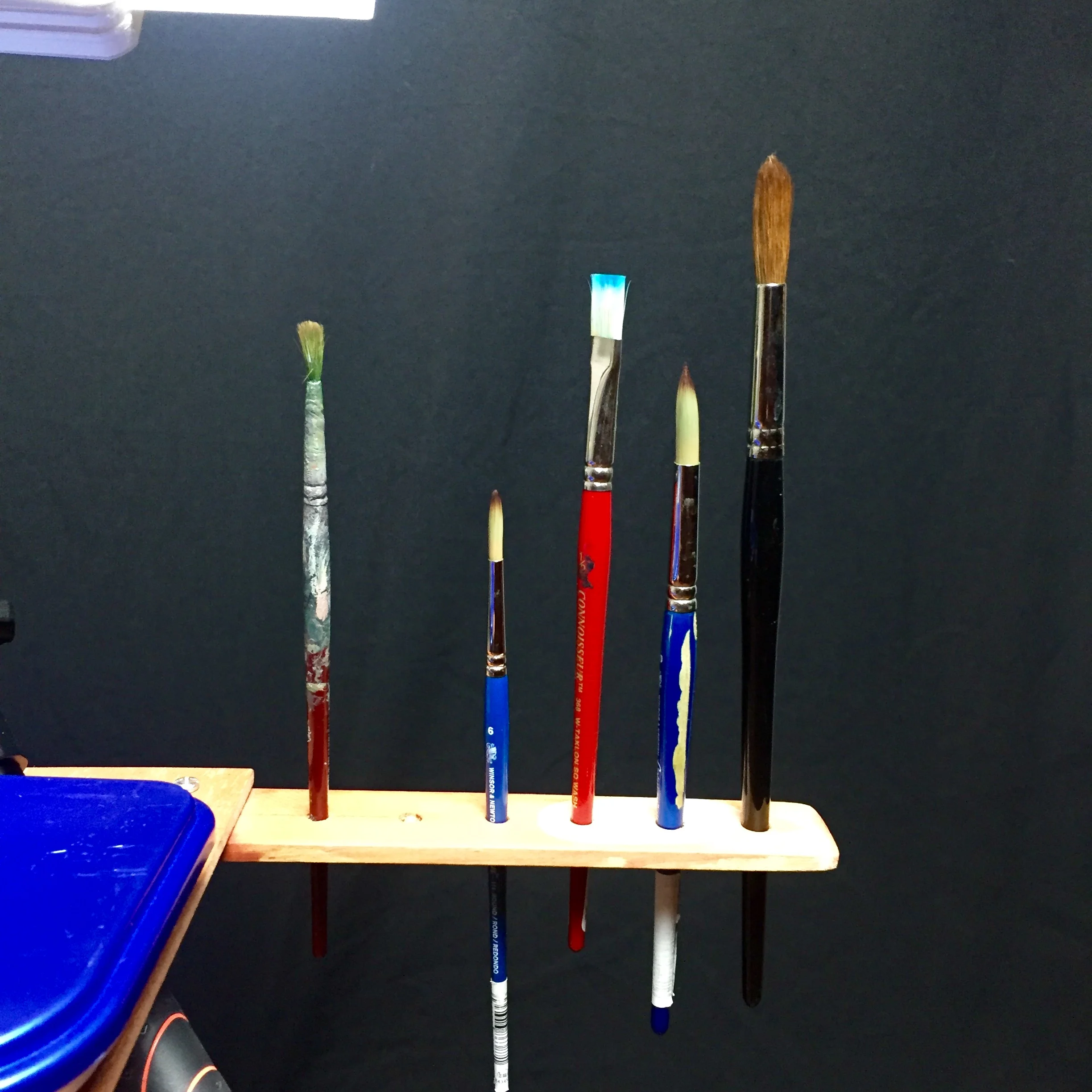 Brush holder