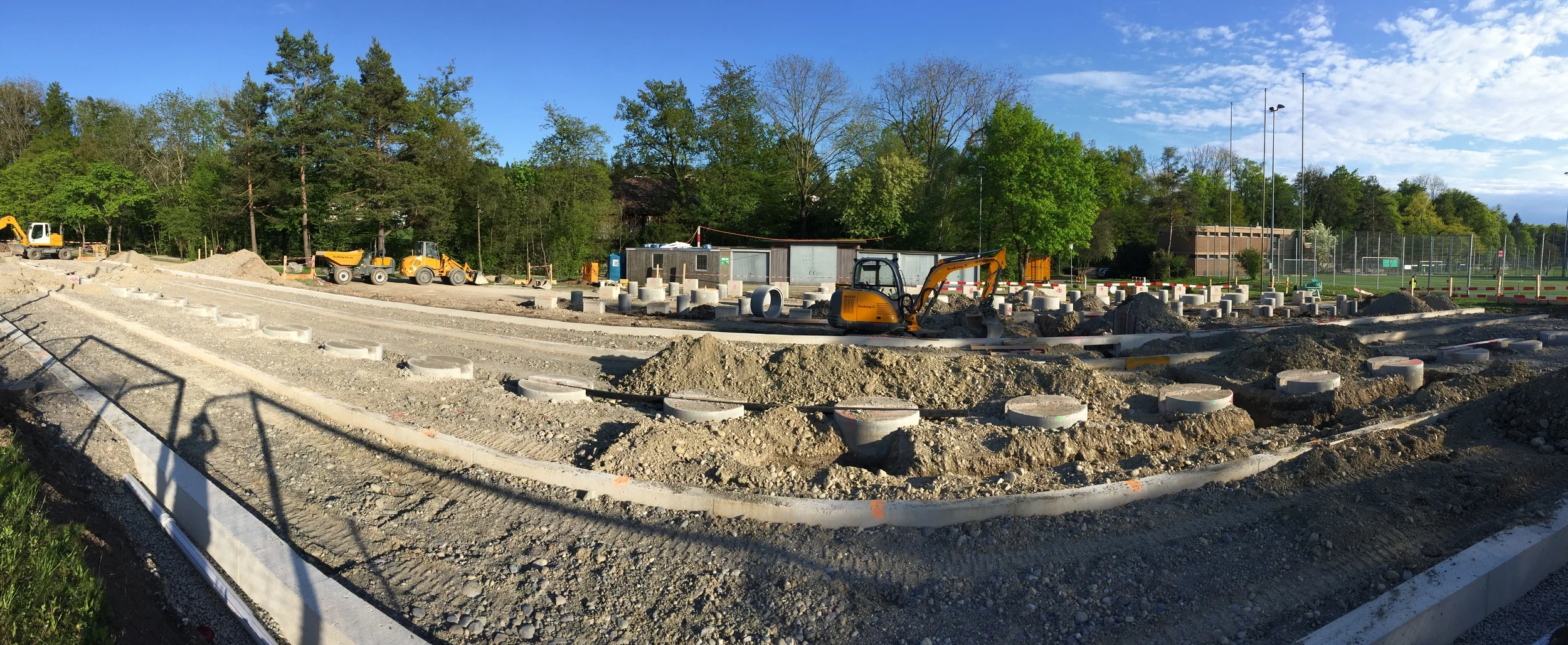 ACHTUNG: Eingeschränkte Parking Möglichkeiten!