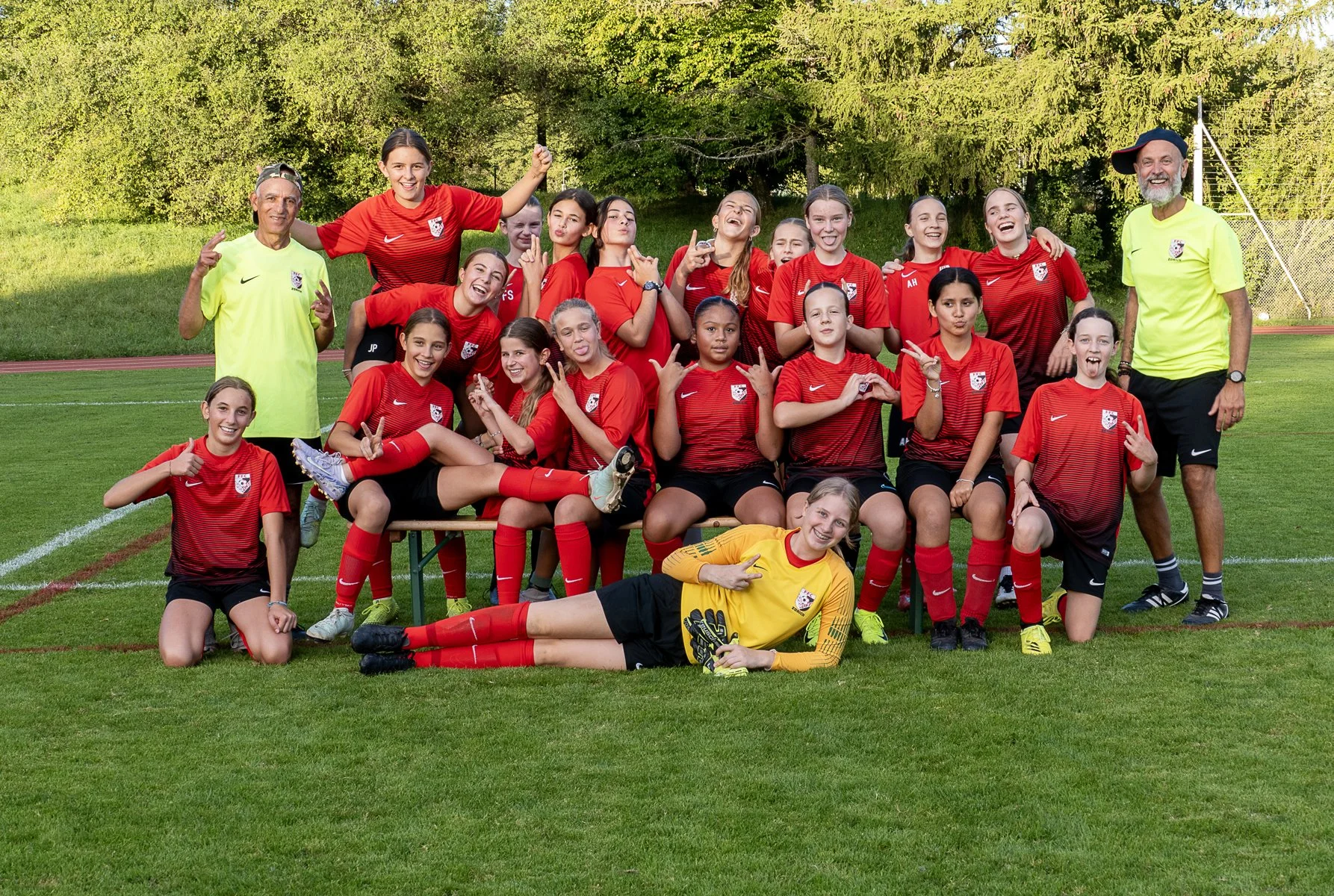 SRF Kids Inside und die Juniorinnen D/9c