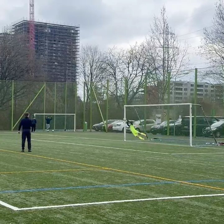 5. FFC S&Uuml;DOST Z&Uuml;RICH VORBEREITUNGSTURNIER ⚽️❤️

Bei kaltem, aber trockenem Wetter durften wir am 15. M&auml;rz 2026 ein spannendes Turnier mit vielen ausgeglichenen Spielen und Entscheidungen im Penaltyschiessen erleben.

Ein grosses Dankes
